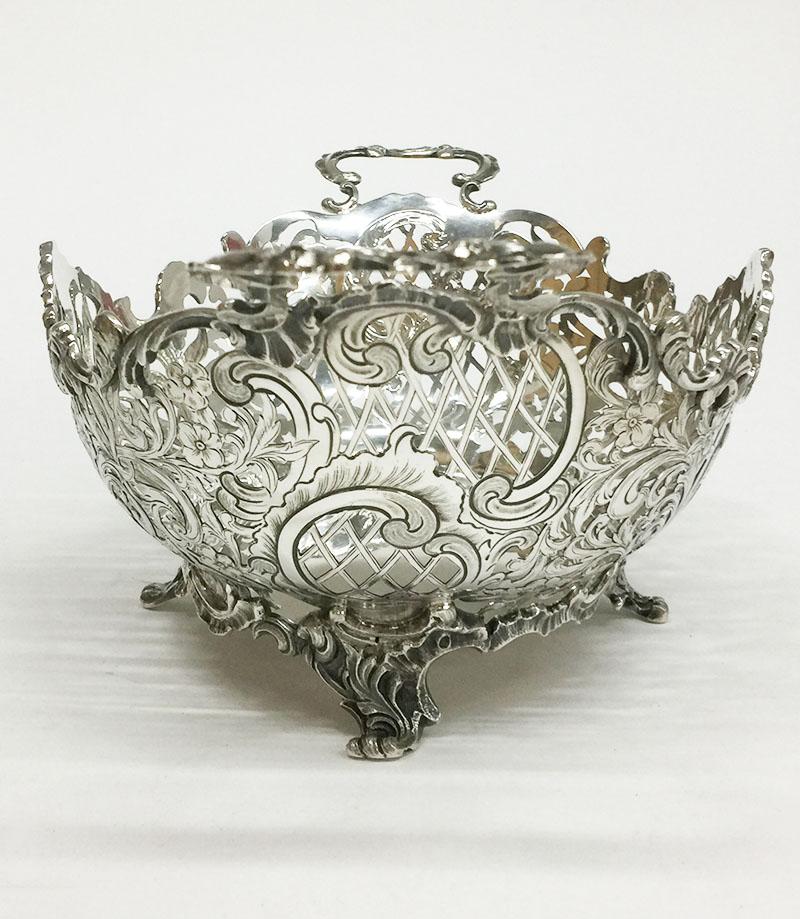 19th Century Dutch Silver Bread Basket, 1896 For Sale