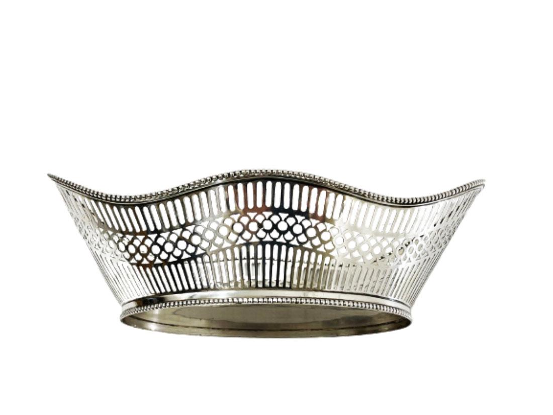 Dutch Silver Bread Basket, Voorschoten, 1927 For Sale 1