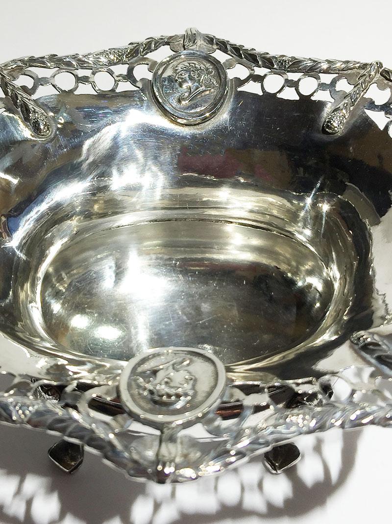 Dutch Silver Candy Bowl by Hartman, Amsterdam, 1783 For Sale 6