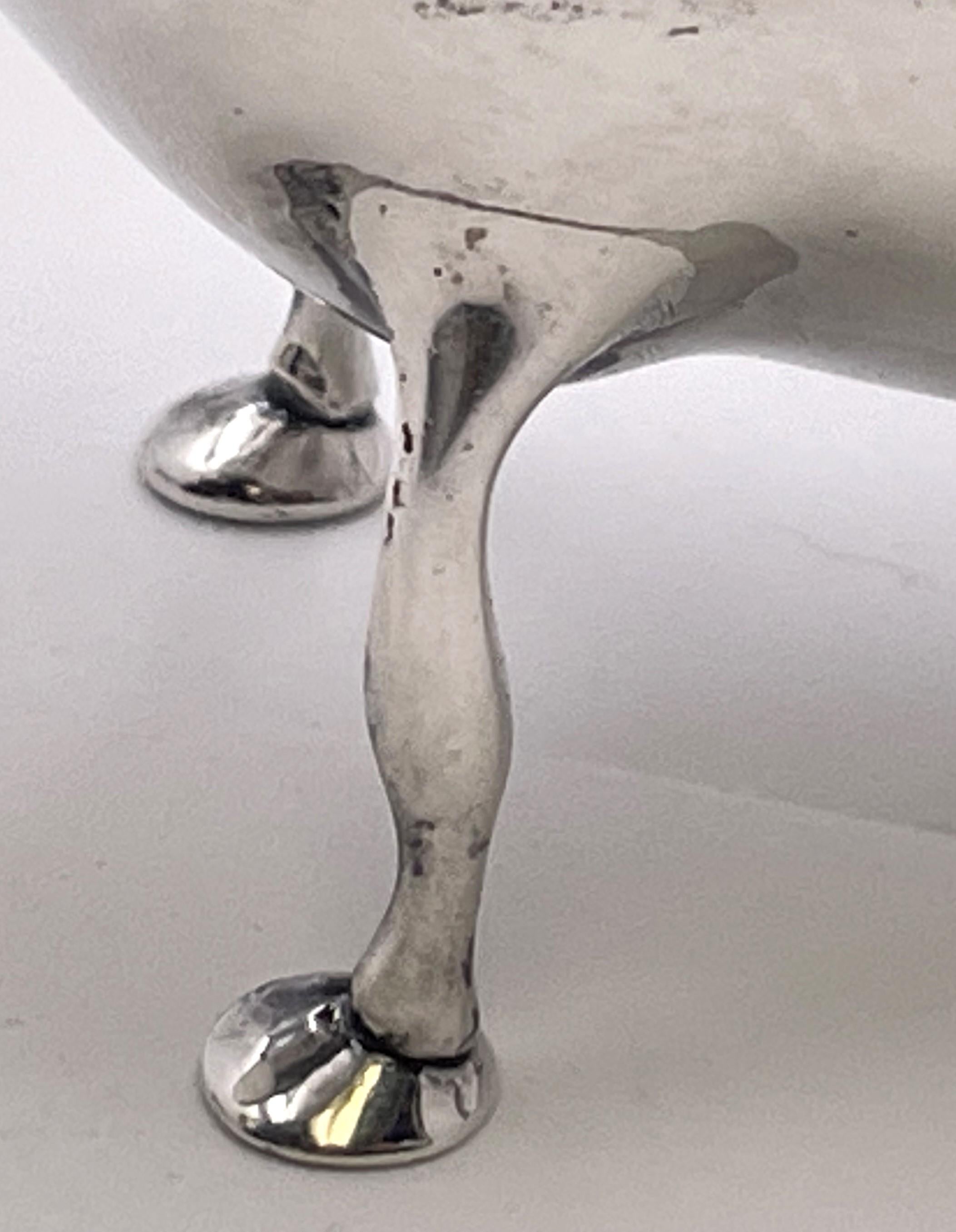 Dutch Silver Cow Creamer with Bee Motif from 20th Century For Sale 4