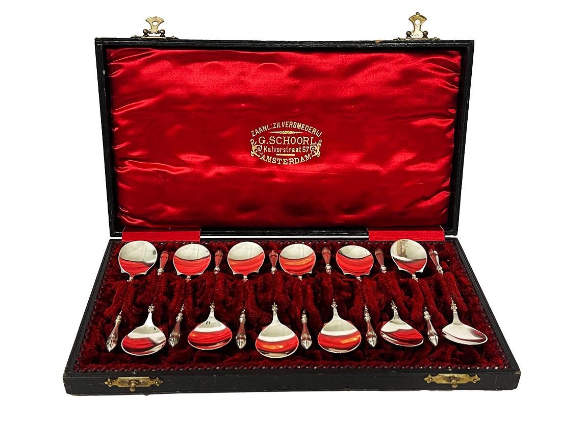 Dutch silver ice cream spoons by Van Kempen & Zonen, ca. 1910 For Sale 2