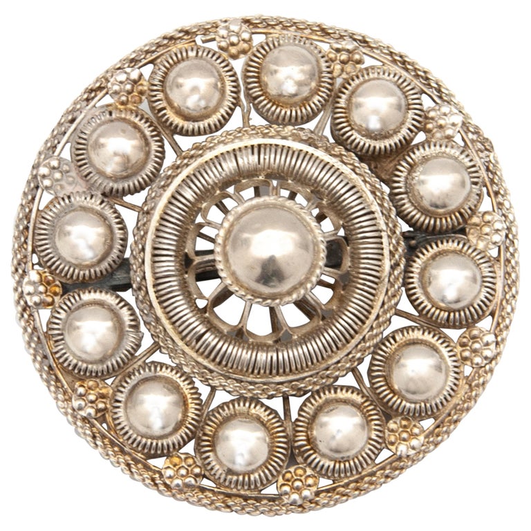 Dutch Silver Large Round Filigree Knots Brooch at 1stDibs | dutch knot,  round silver brooch, large silver brooch