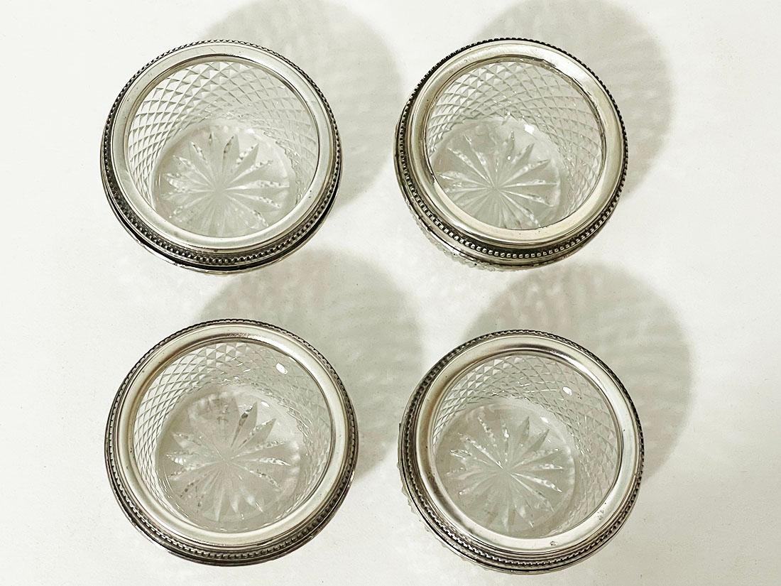 Dutch silver mounted crystal-cut salt cellar set, 1921-1925 For Sale 2