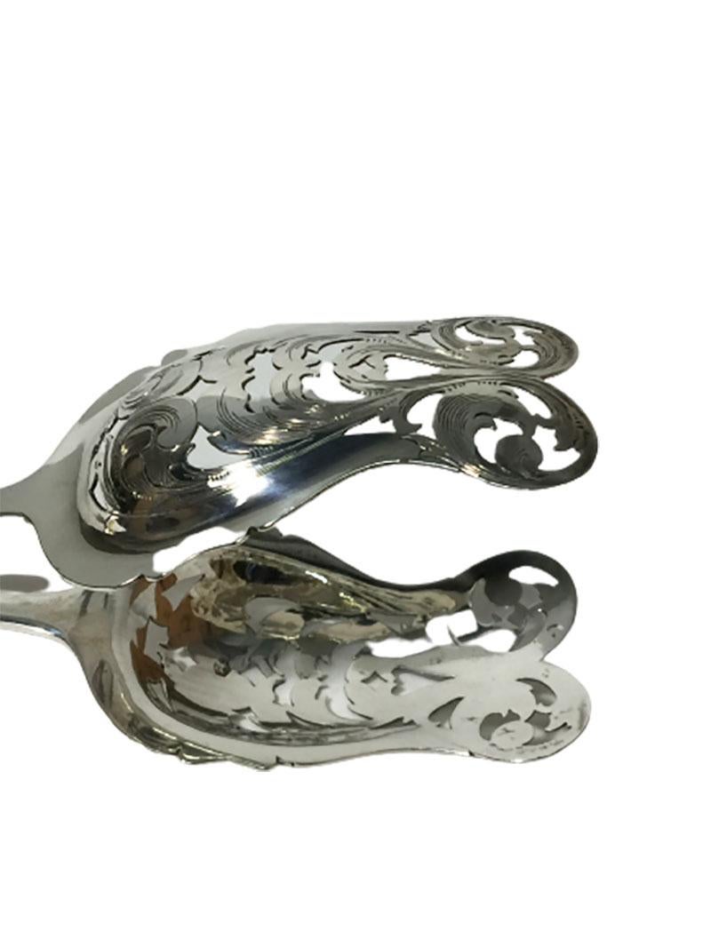 Dutch silver pastry tong, Amsterdam, 1845 In Good Condition For Sale In Delft, NL
