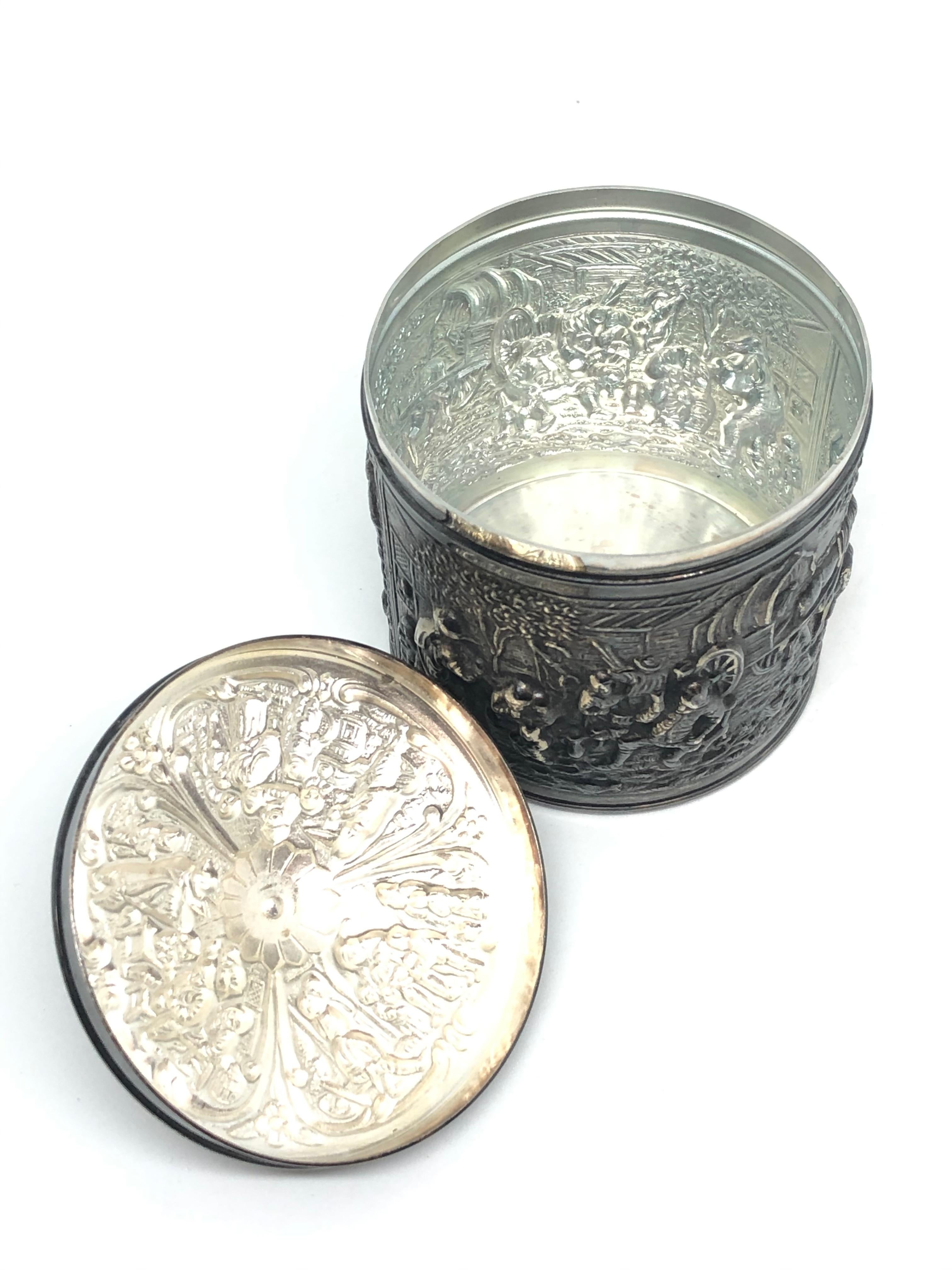 Dutch Silver Plated Tea Caddy Herman Hooijkaas for Douwe Egberts In Good Condition In Nuernberg, DE