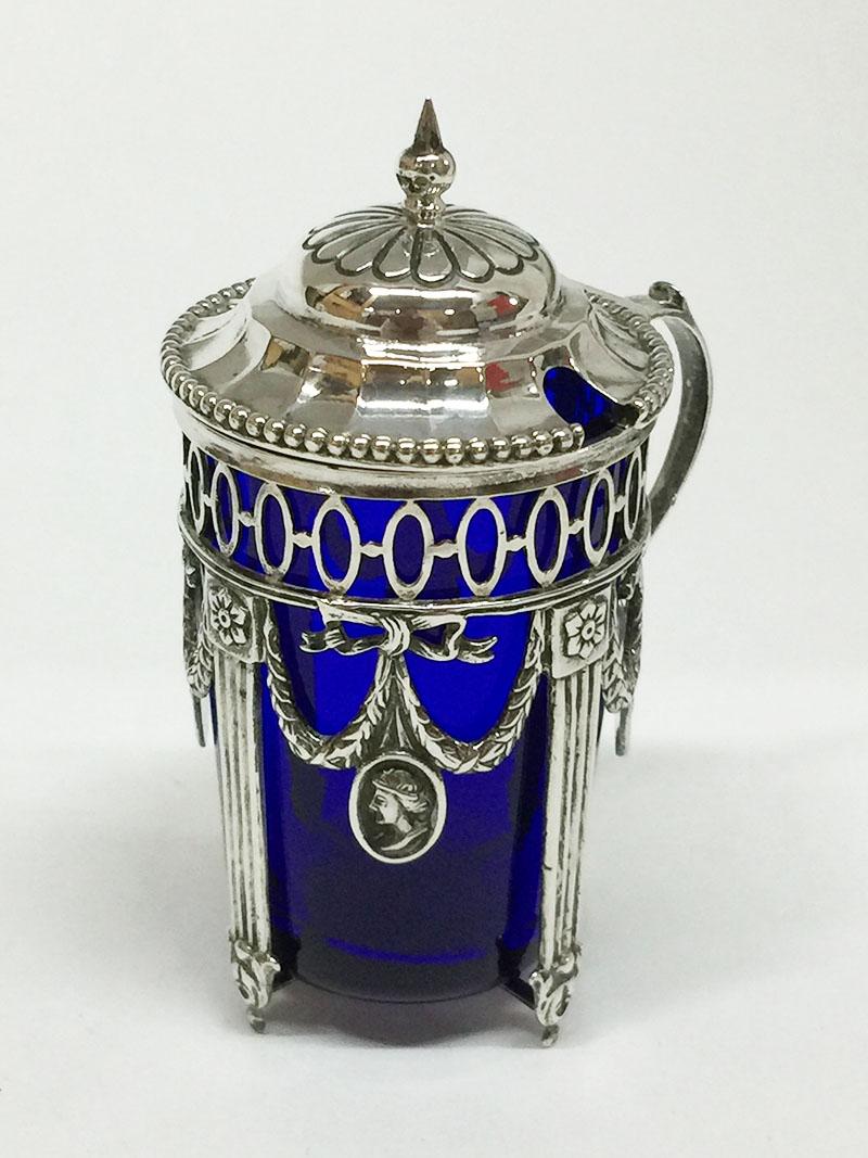 20th Century Dutch Silver Salt Cellars and a Mustard Pot with Cobalt Blue Glass, 1911-1924