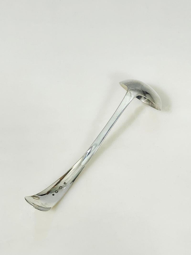 Dutch silver serving gravy spoon by van Kempen & Zonen, Voorschoten 1881 In Good Condition For Sale In Delft, NL