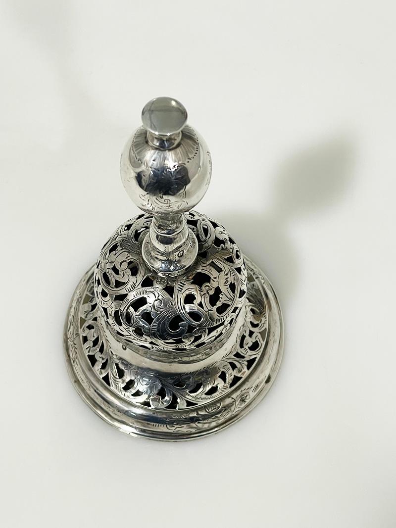 Niederländische Tischglocke aus Silber von Johannes Antonius Melis s'-Hertogenbosch, 1860 (19. Jahrhundert) im Angebot