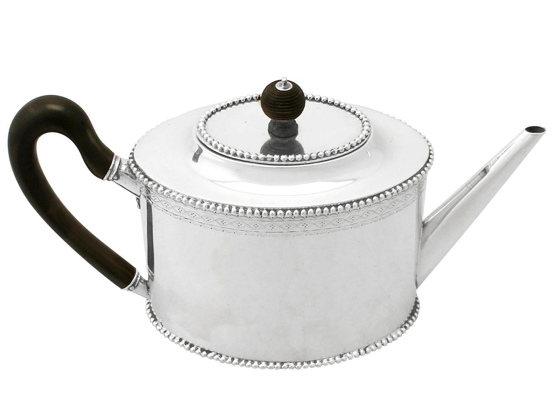 An exceptional, fine and impressive antique Dutch silver teapot, an addition to our silver teaware collection.

This exceptional antique Dutch silver teapot has an oval can shaped form.

The surface of this Dutch teapot is plain and encompassed