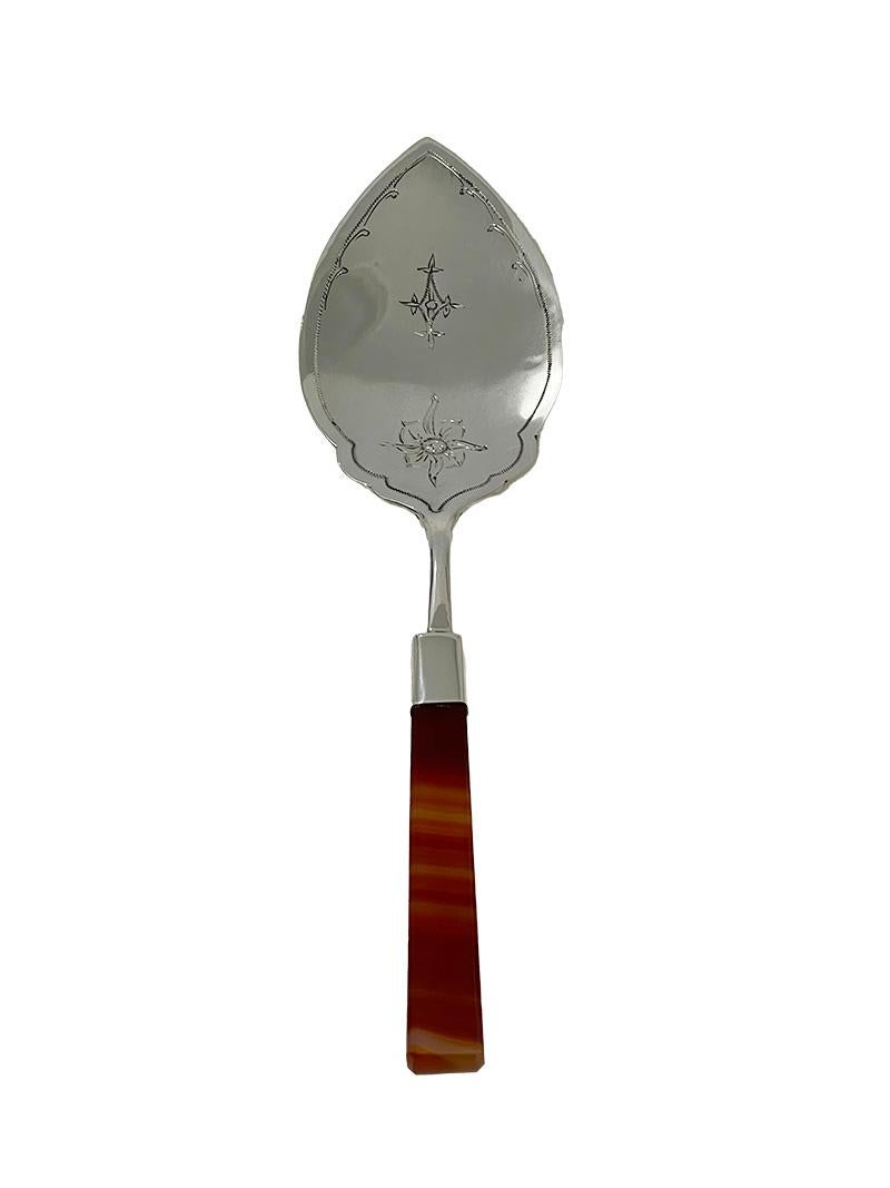 Néerlandais Cuillère de service en argent hollandais avec agate de C.F. Wewer, 1981 en vente