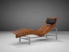 Dutch 'Backbone' Chaise Longue in Teak