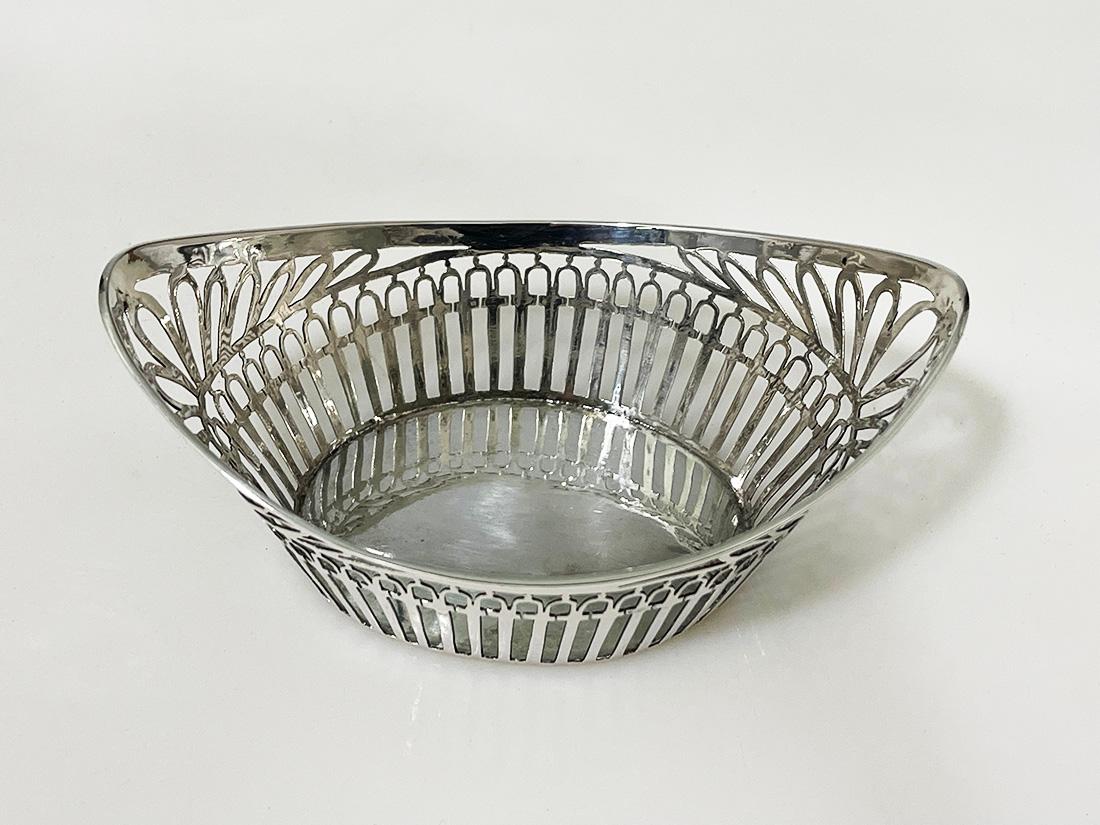 Cestino olandese per bonbon in argento di C. Hooikaas, 1923 in vendita 1