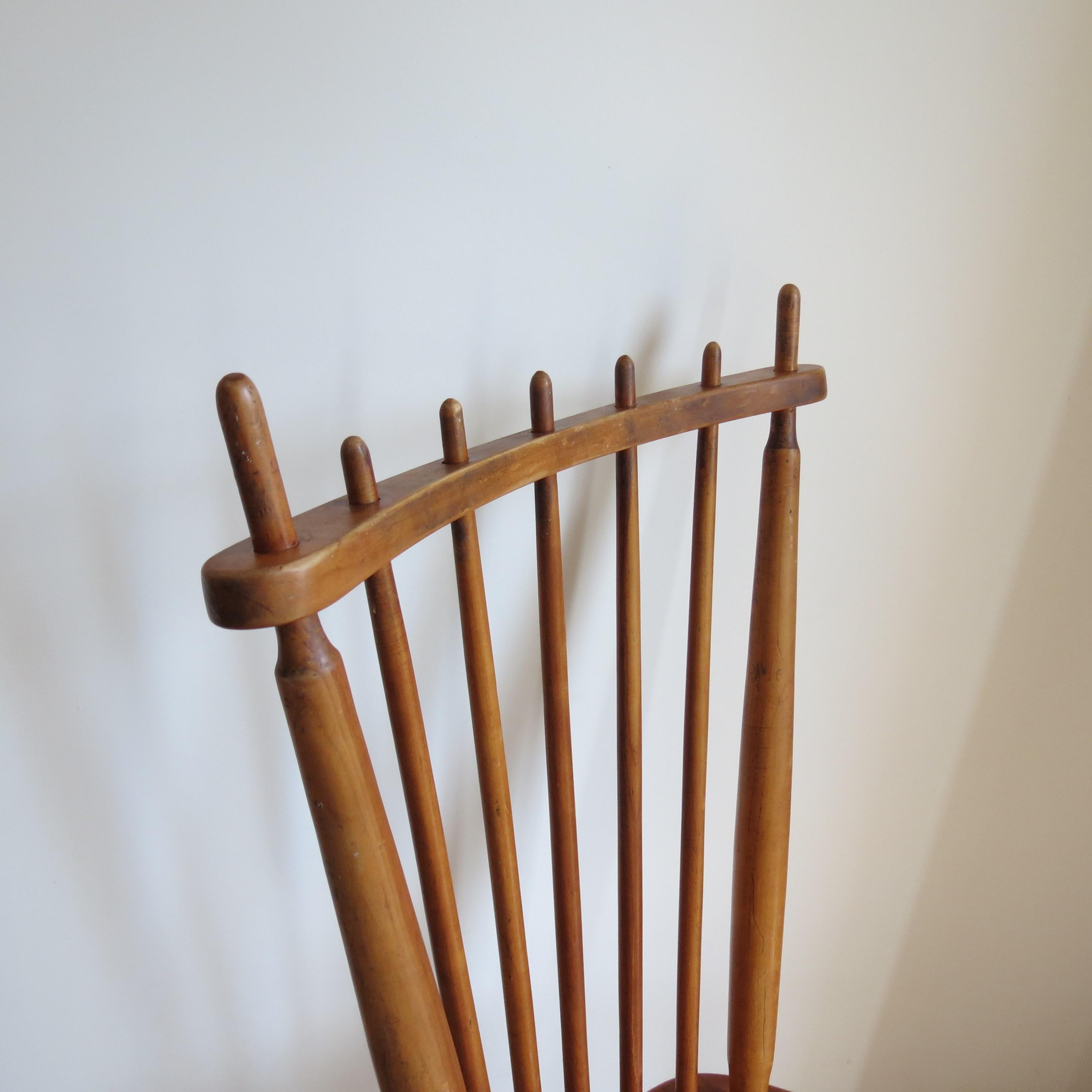 Dutch Spindle back Folk Dining Chair by De Ster Gelderland 1960s In Good Condition For Sale In Stow on the Wold, GB