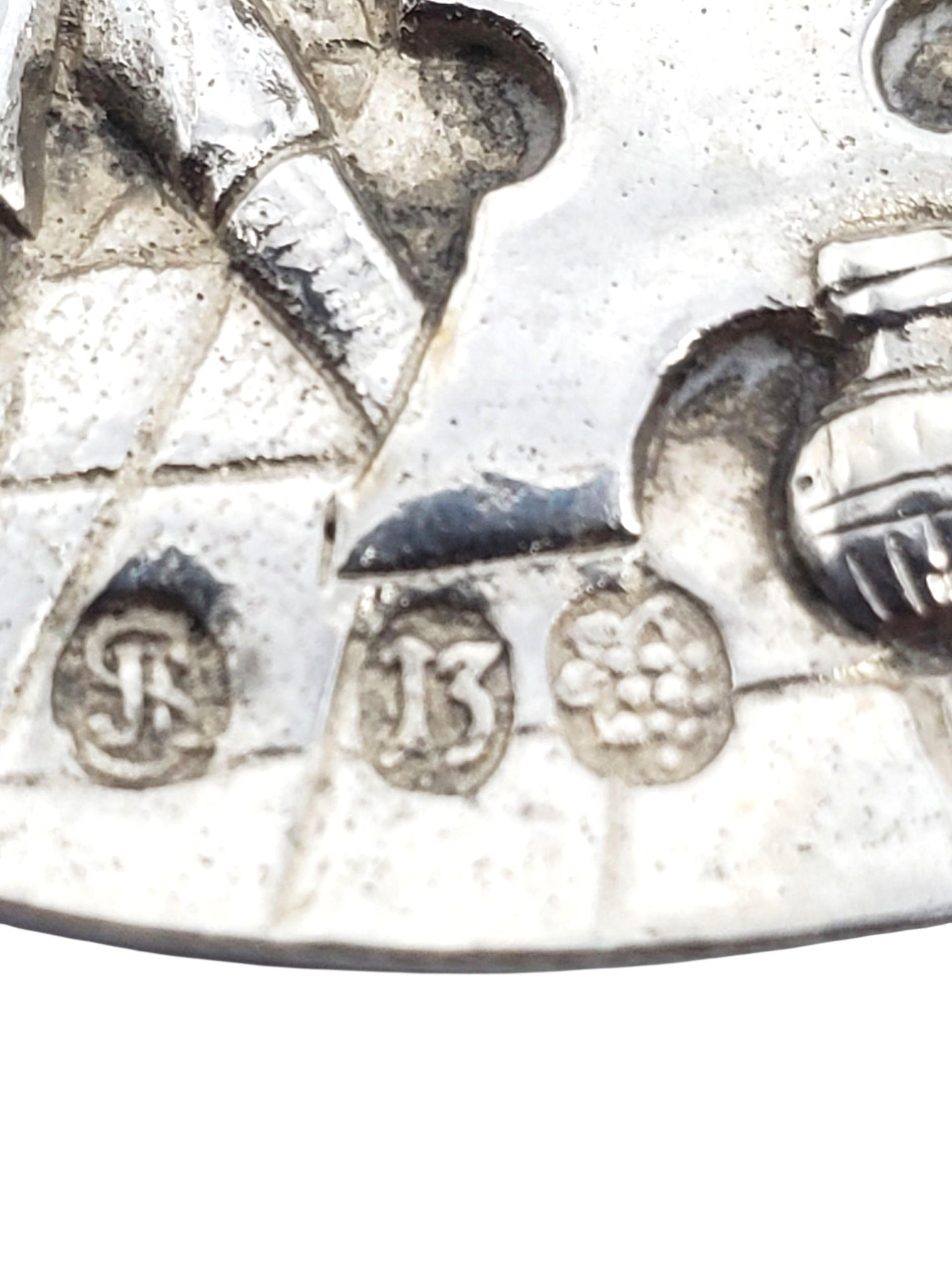 Cucchiaio a pala in argento sterling olandese con scena di taverna e mulino a vento #22670 in vendita 4