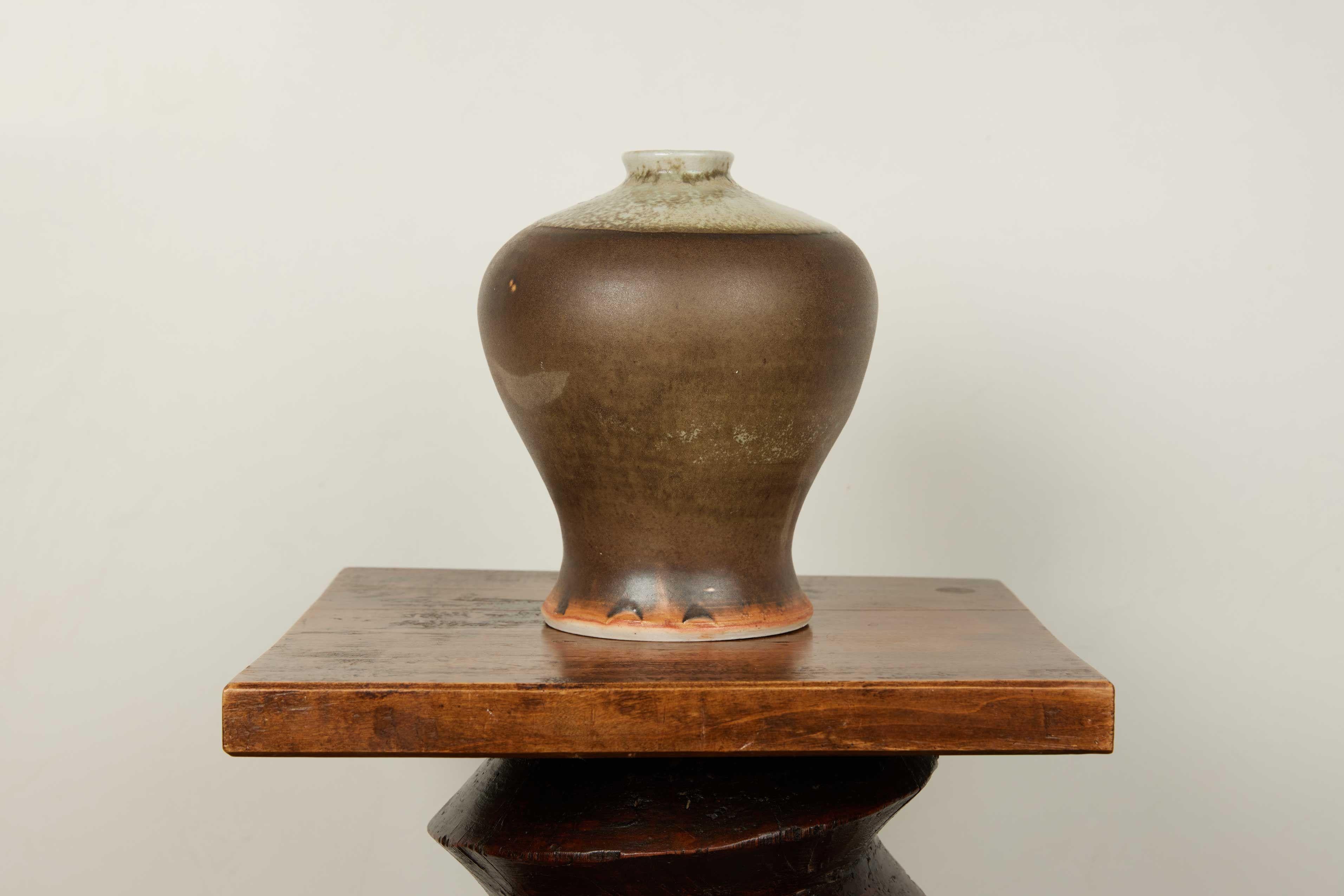 Néerlandais Vase en poterie Studio A Pottery 1960s en vente