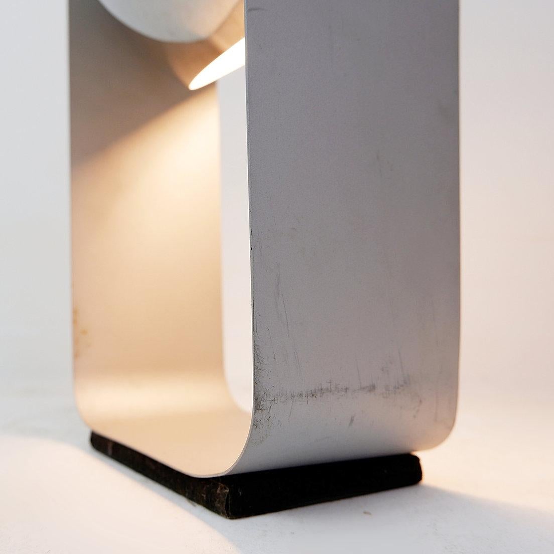 Ère spatiale Lampe de table hollandaise « eyeball » pour Massive - 1990 en vente