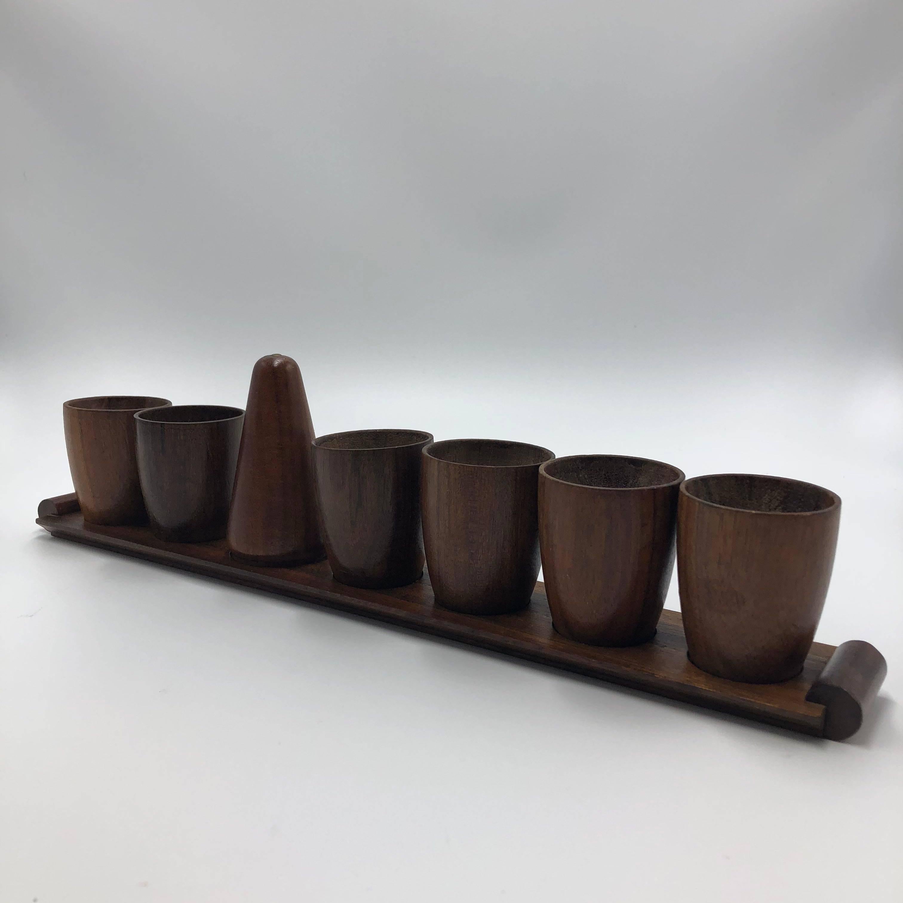 Dutch Teak Egg Cups, Saltshaker, Spoon and Tray, 1960 In Good Condition In Achterveld, NL