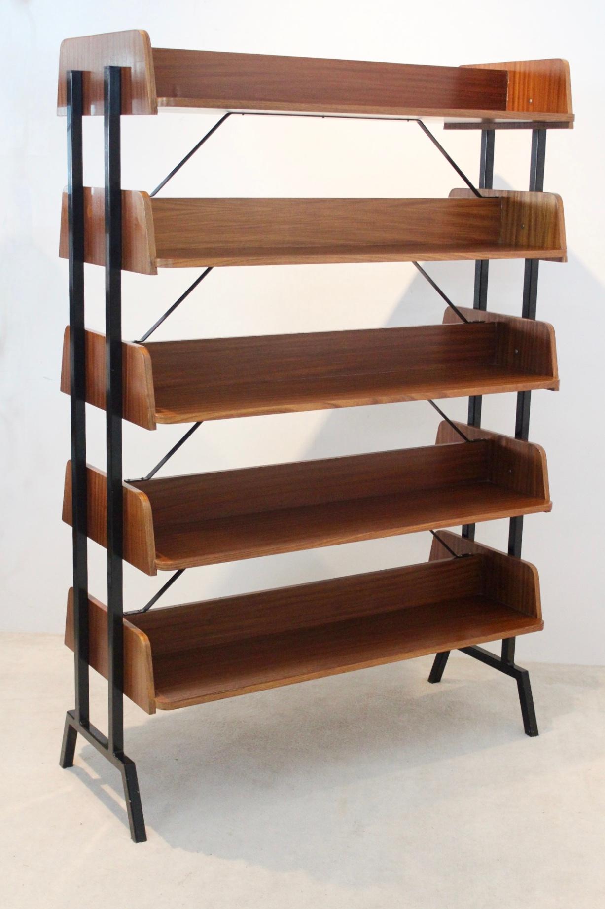 teak library