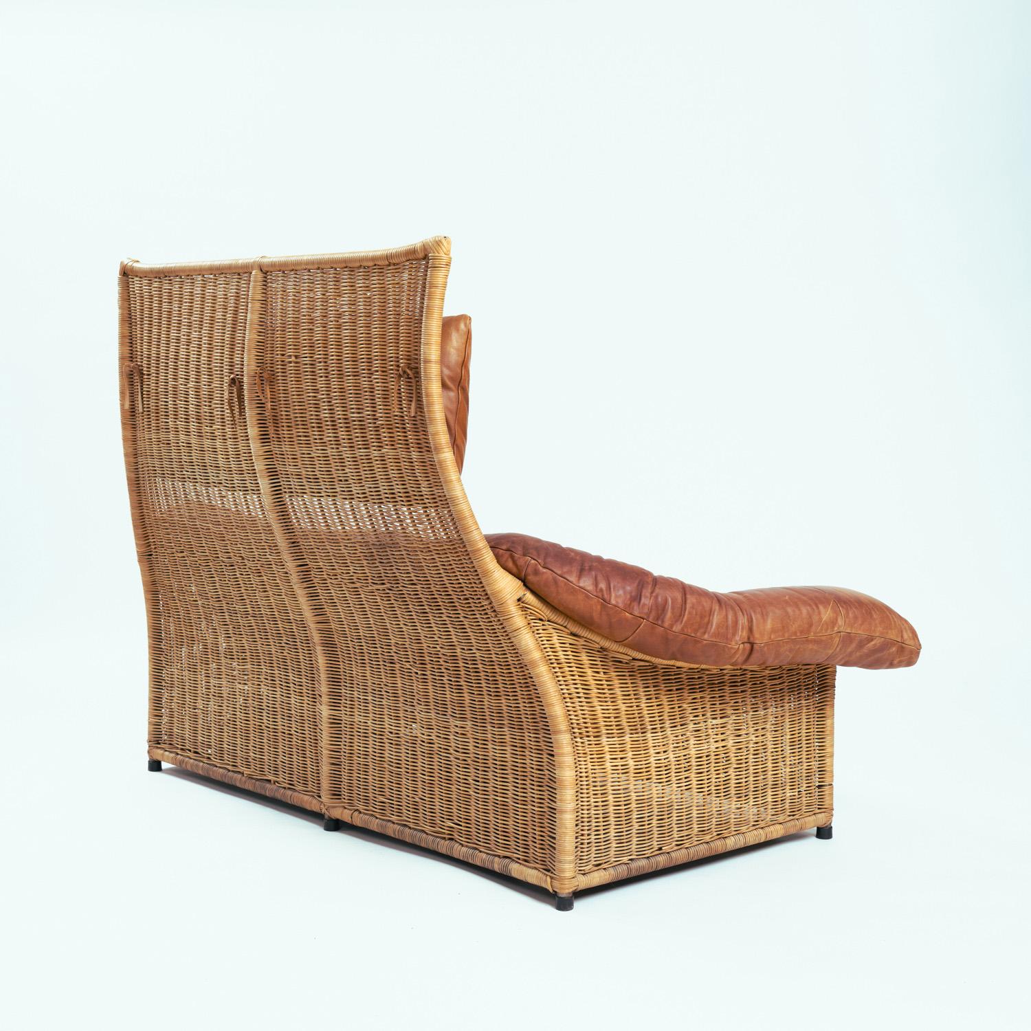 Late 20th Century Dutch The Rock Gerard van den Berg midcentury modern rattan leather 2 seat sofa For Sale