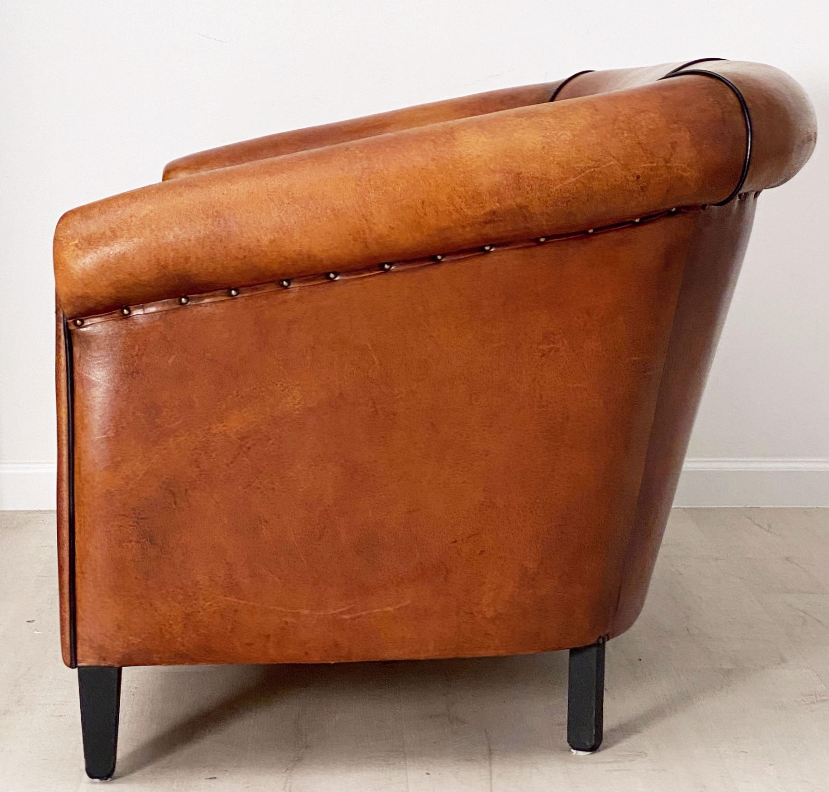 Dutch Upholstered Leather Sofa or Settee in the Art Deco Style 8
