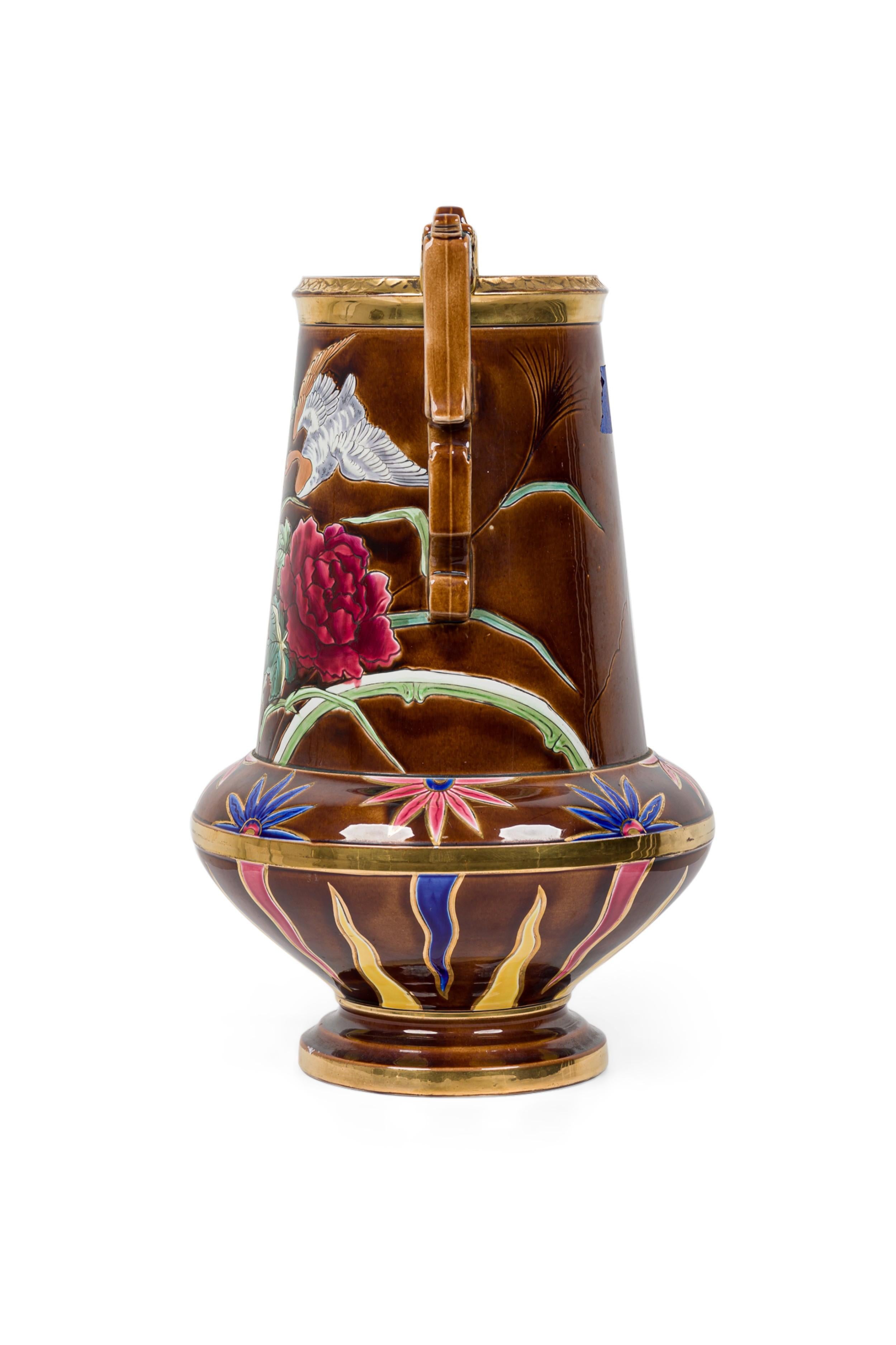 Peint Vase monumental en céramique peint en doré, de style victorien Aesthetic Movement, hollandais en vente