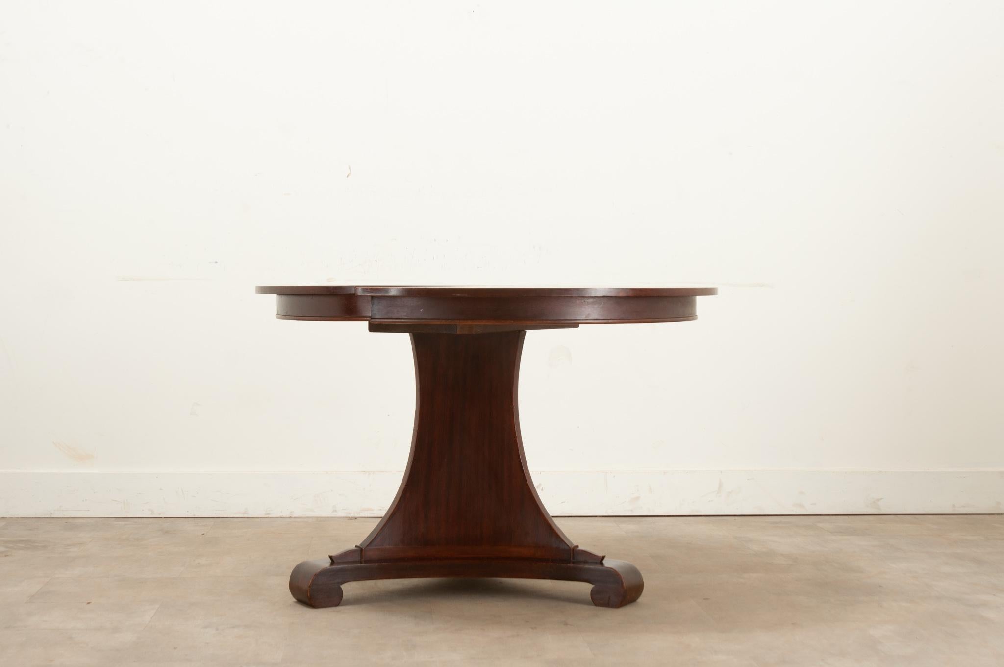 20th Century Dutch Vintage Mahogany Extending Dining Table For Sale