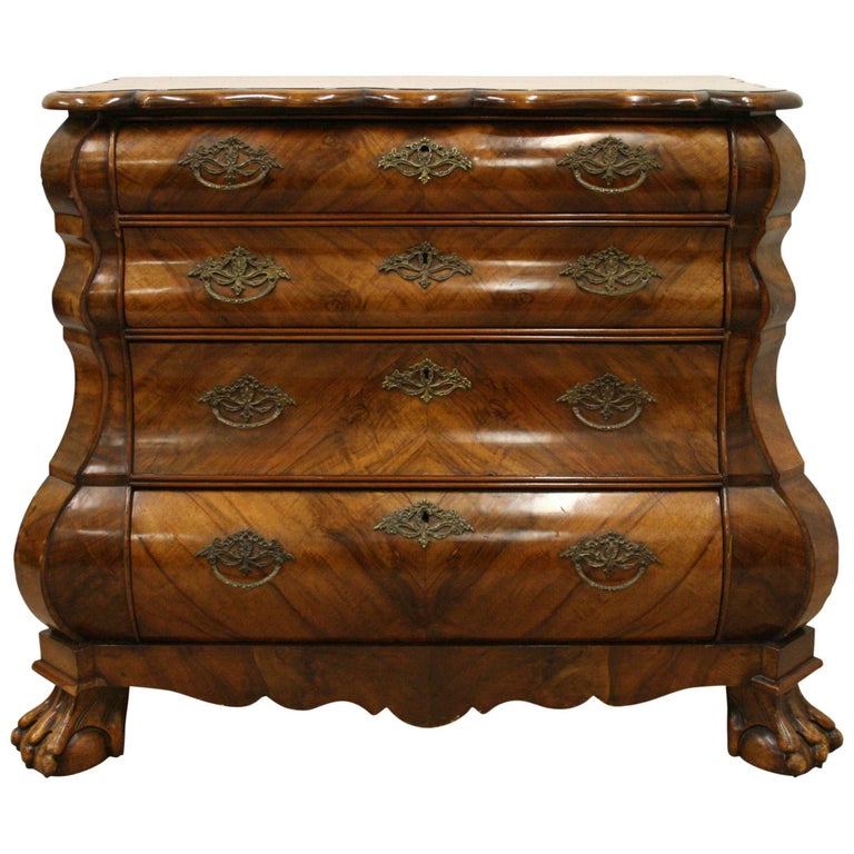 Dutch Walnut Bombé Chest of Drawers, circa 1840 For Sale at 1stDibs