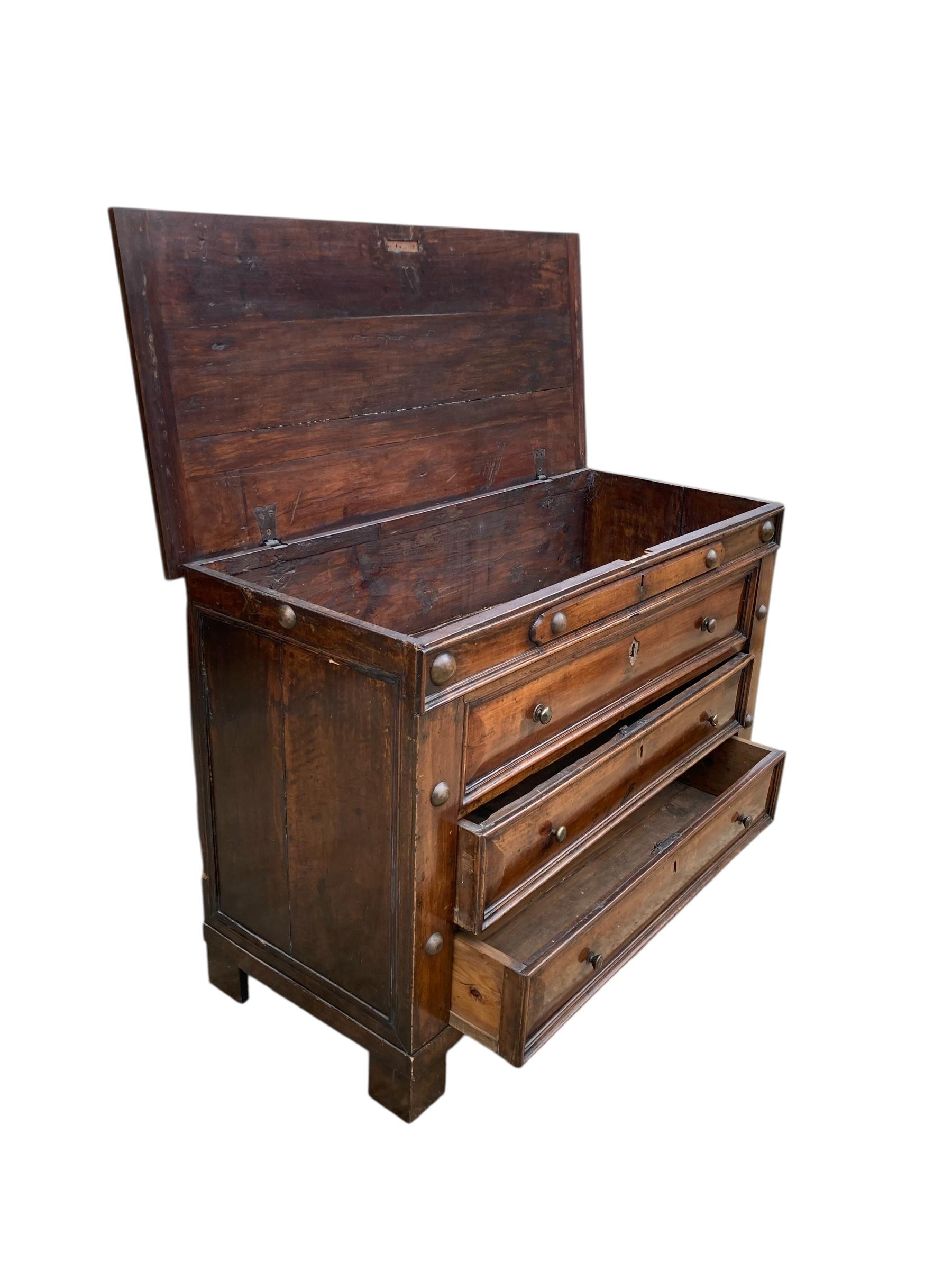 Dutch Walnut Commode Late 18TH Century with hinged Lidded top For Sale 5