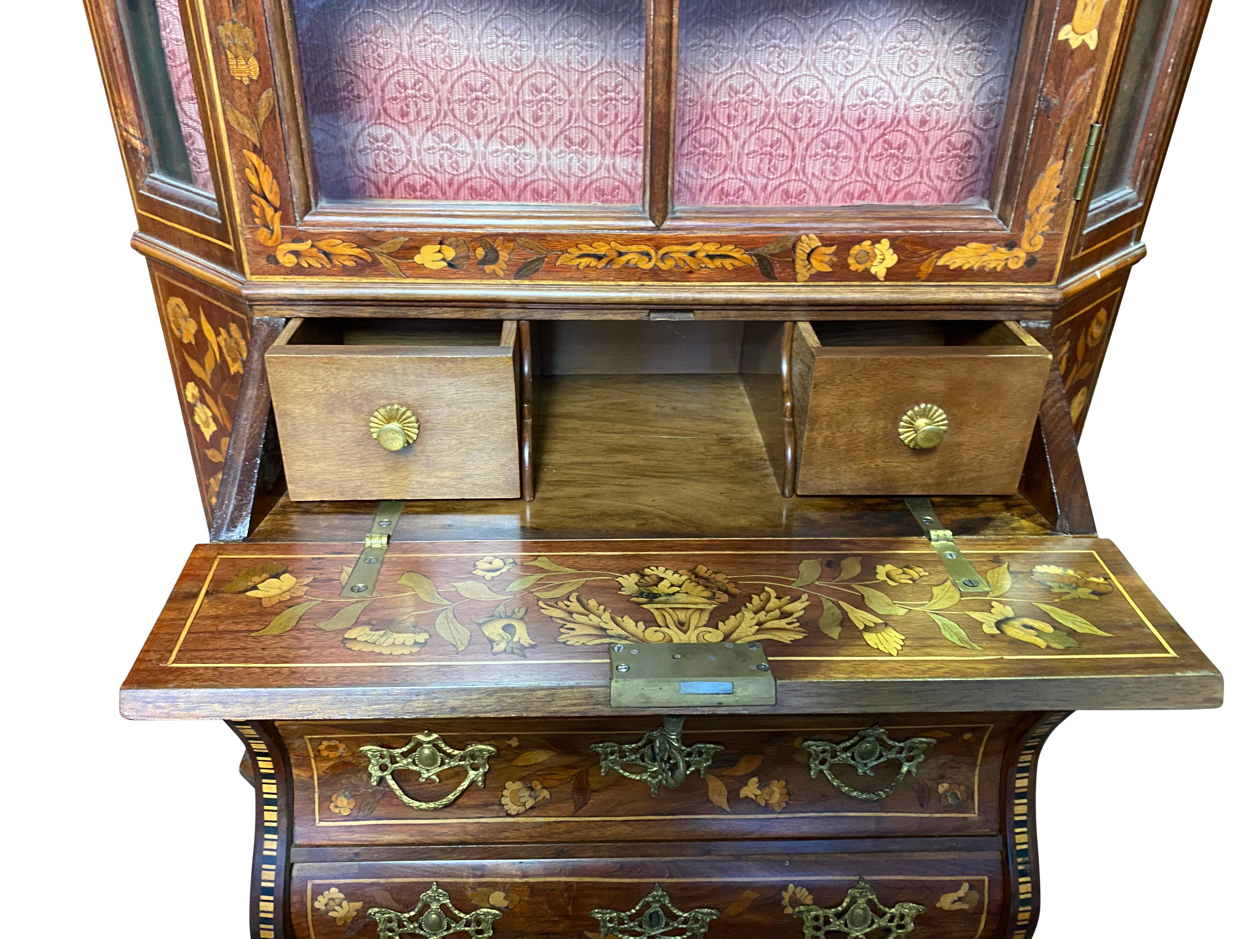 Dutch Walnut Miniature Secretaire Bookcase, 18th Century For Sale 5