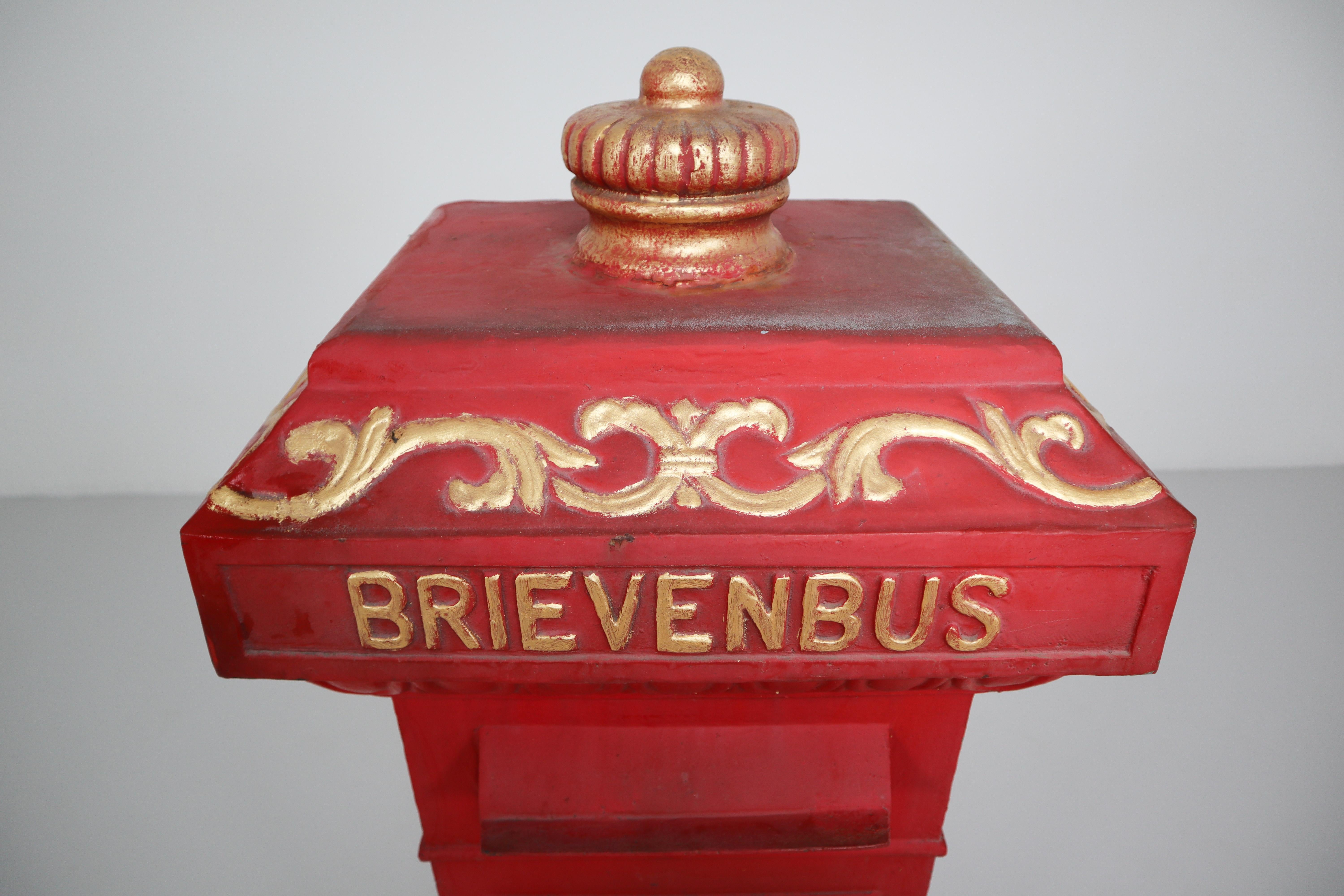 Duth Iron Mailbox in Red and Gold Paint, the Netherlands, 20th Century In Good Condition In Almelo, NL