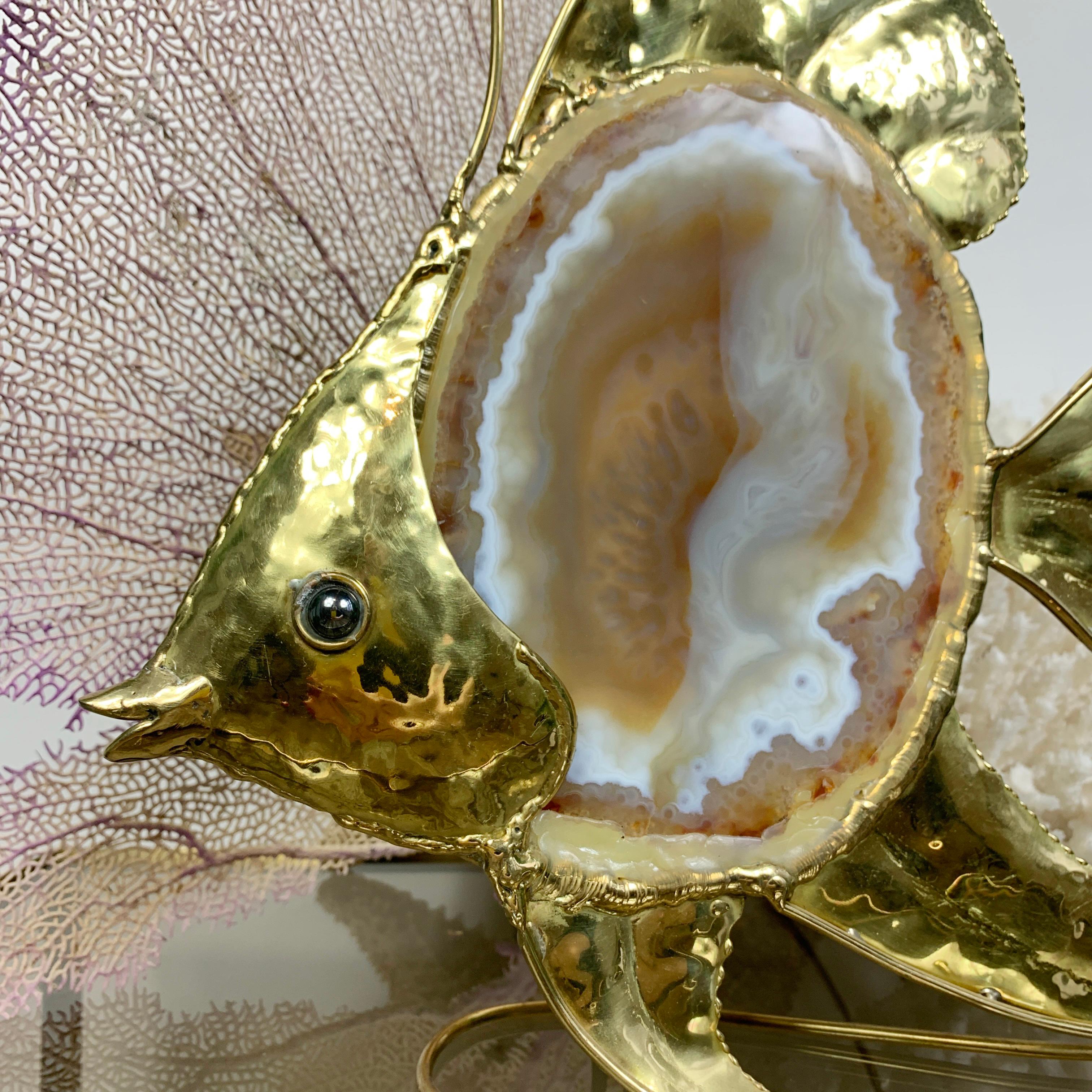 Fait main Grande lampe poisson d'ange Duval Brasseur en agate dorée en vente