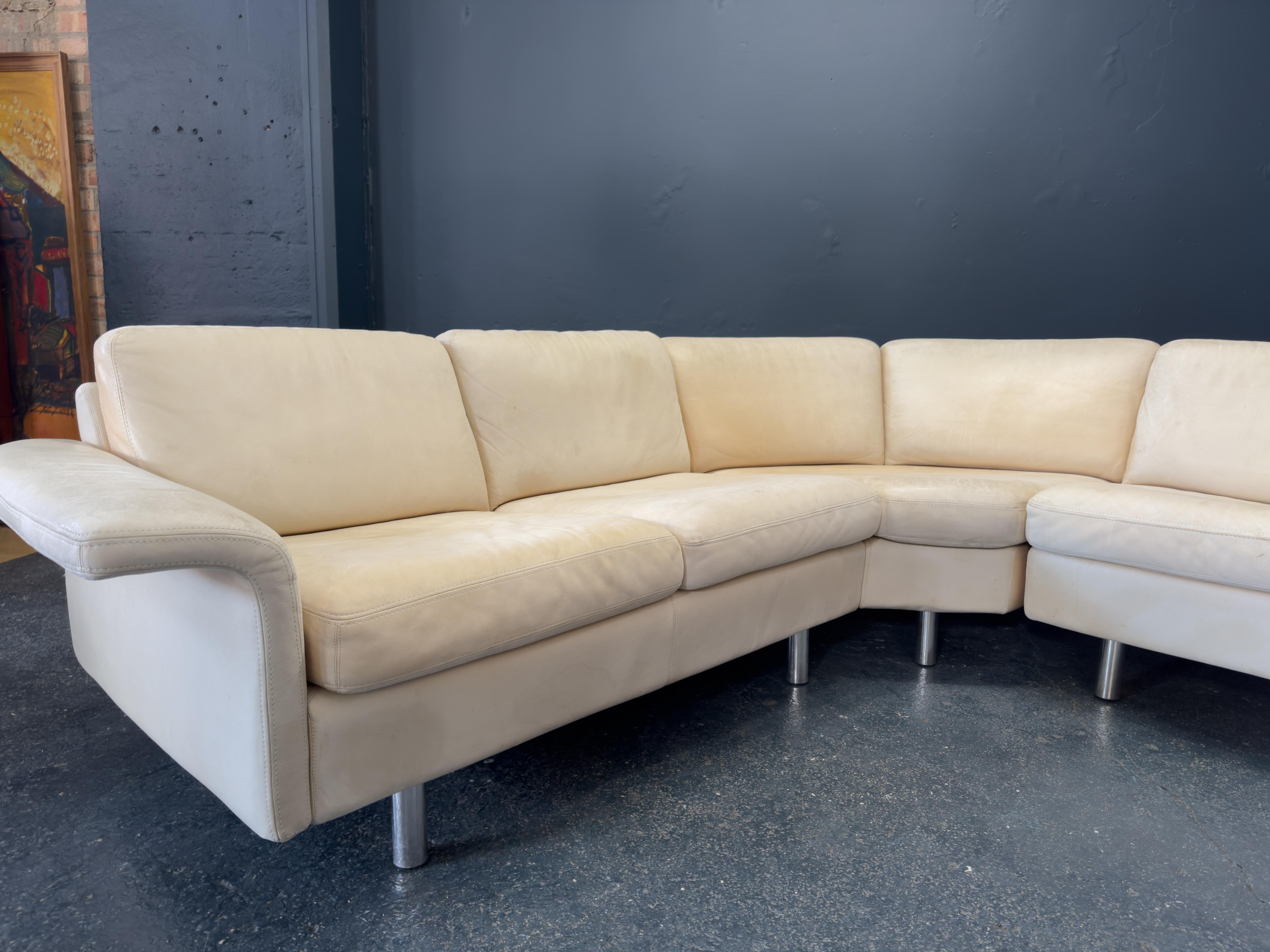 Canapé d'angle modulable en cuir Dux Bon état - En vente à London, GB