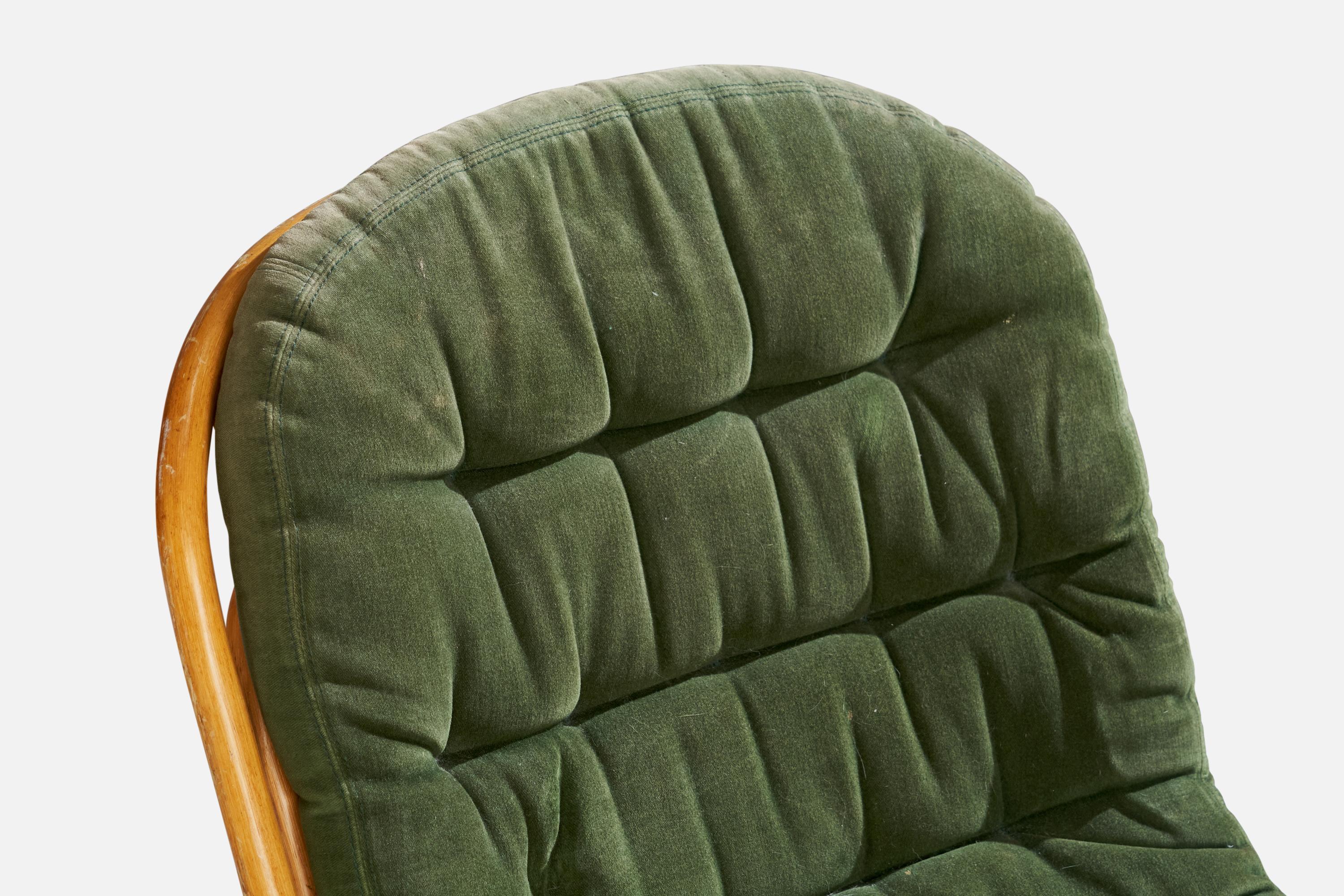 Dux, Lounge Chairs, Bamboo, Rattan, Fabric, Sweden, 1970s For Sale 4
