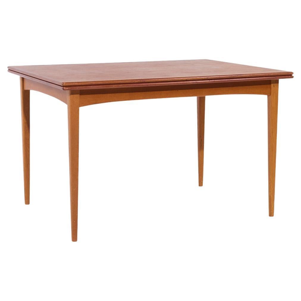 Dux Mid Century Danish Teak Flip Top Dining Table Bon état - En vente à Countryside, IL