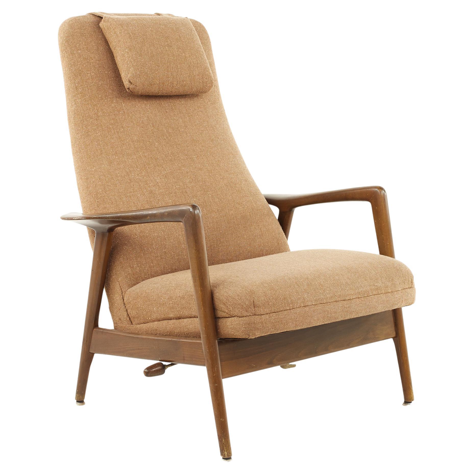 Aurora Reclining Chair and Footstool by Jørn Utzon at 1stDibs