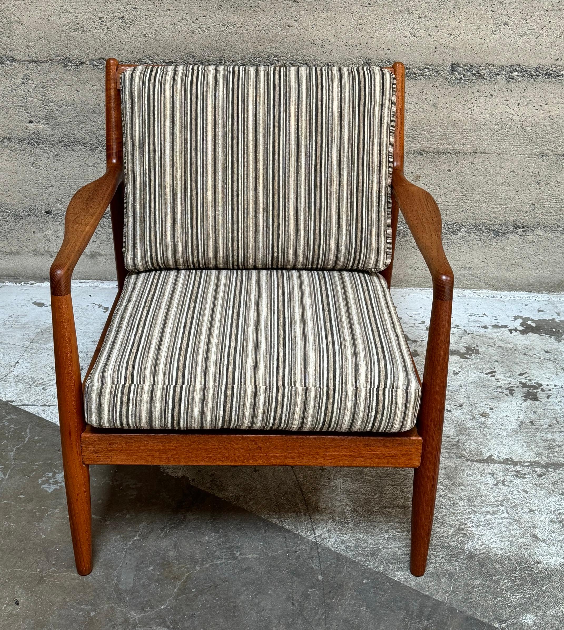 Swedish Dux of Sweden Teak Armchair by Folke Ohlsson Model USA 75 For Sale