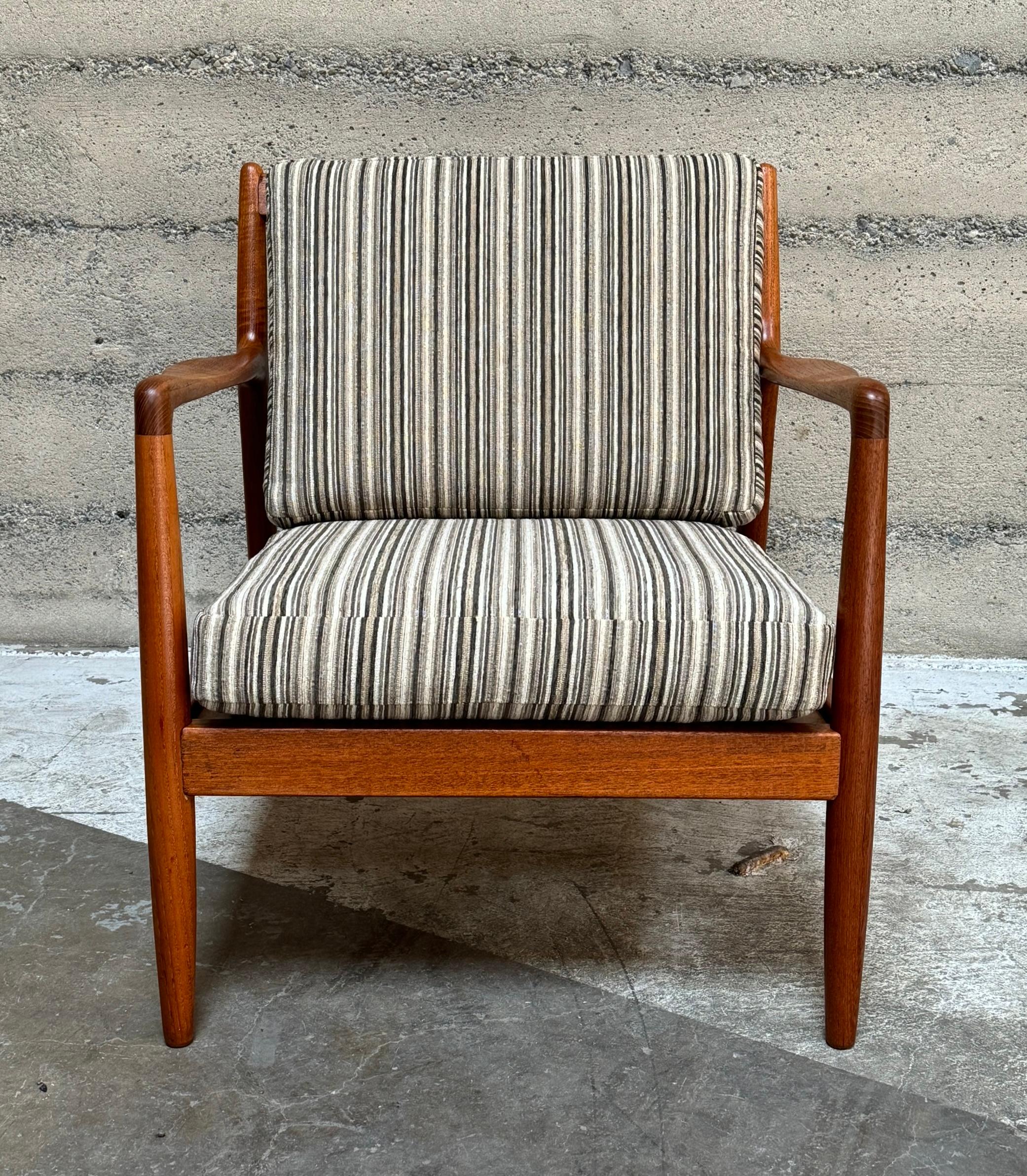 Hand-Crafted Dux of Sweden Teak Armchair by Folke Ohlsson Model USA 75 For Sale