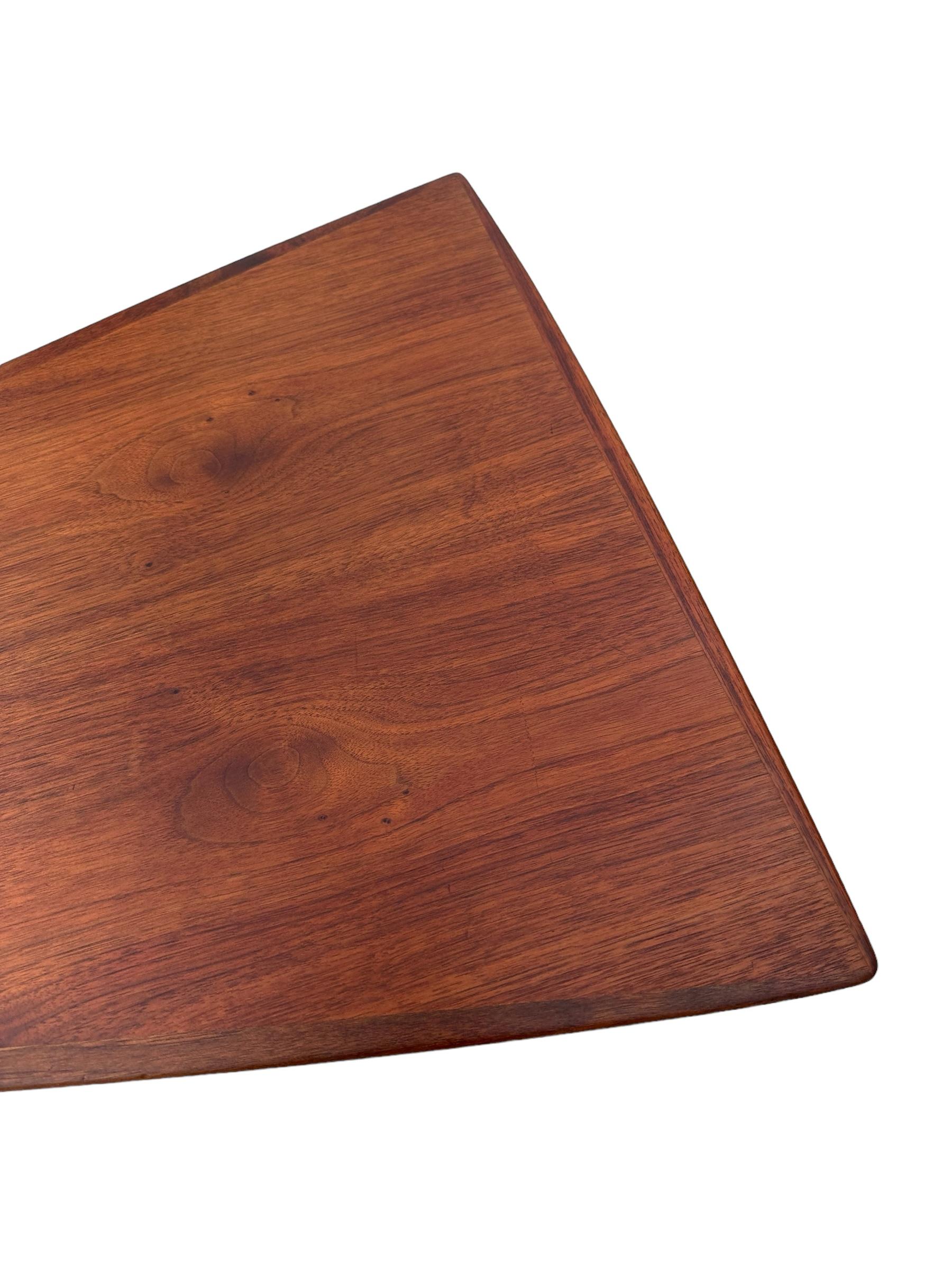 DUX of Sweden Teak Side Table of Unique Form In Good Condition For Sale In Brooklyn, NY