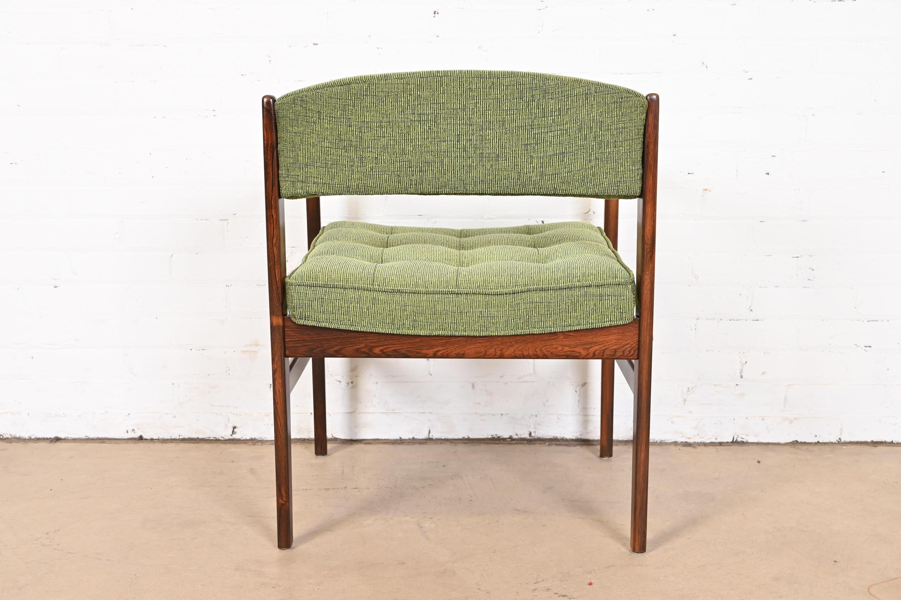DUX Swedish Modern Rosewood Club Chairs, Newly Restored For Sale 8