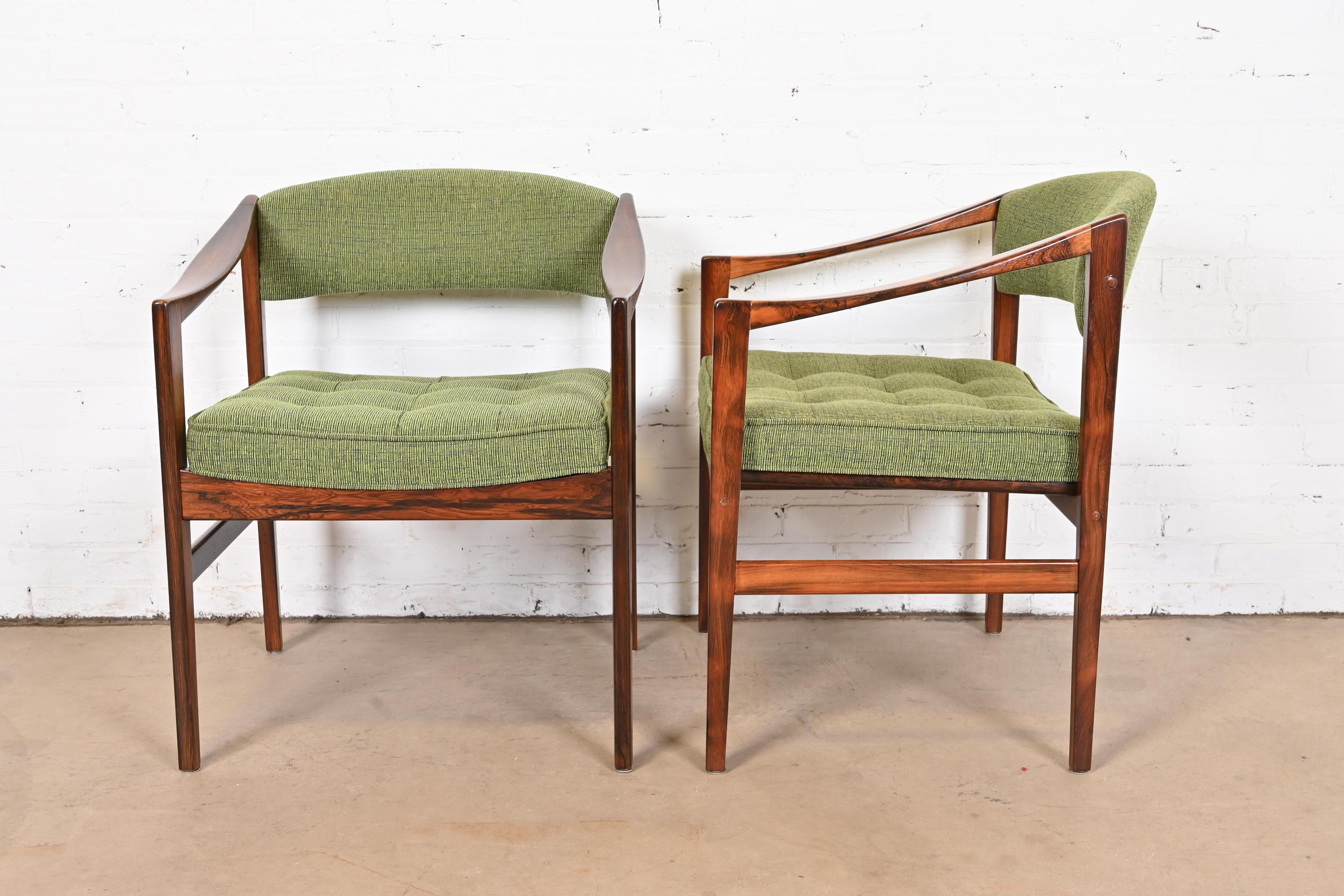 DUX Swedish Modern Rosewood Club Chairs, Newly Restored For Sale 3