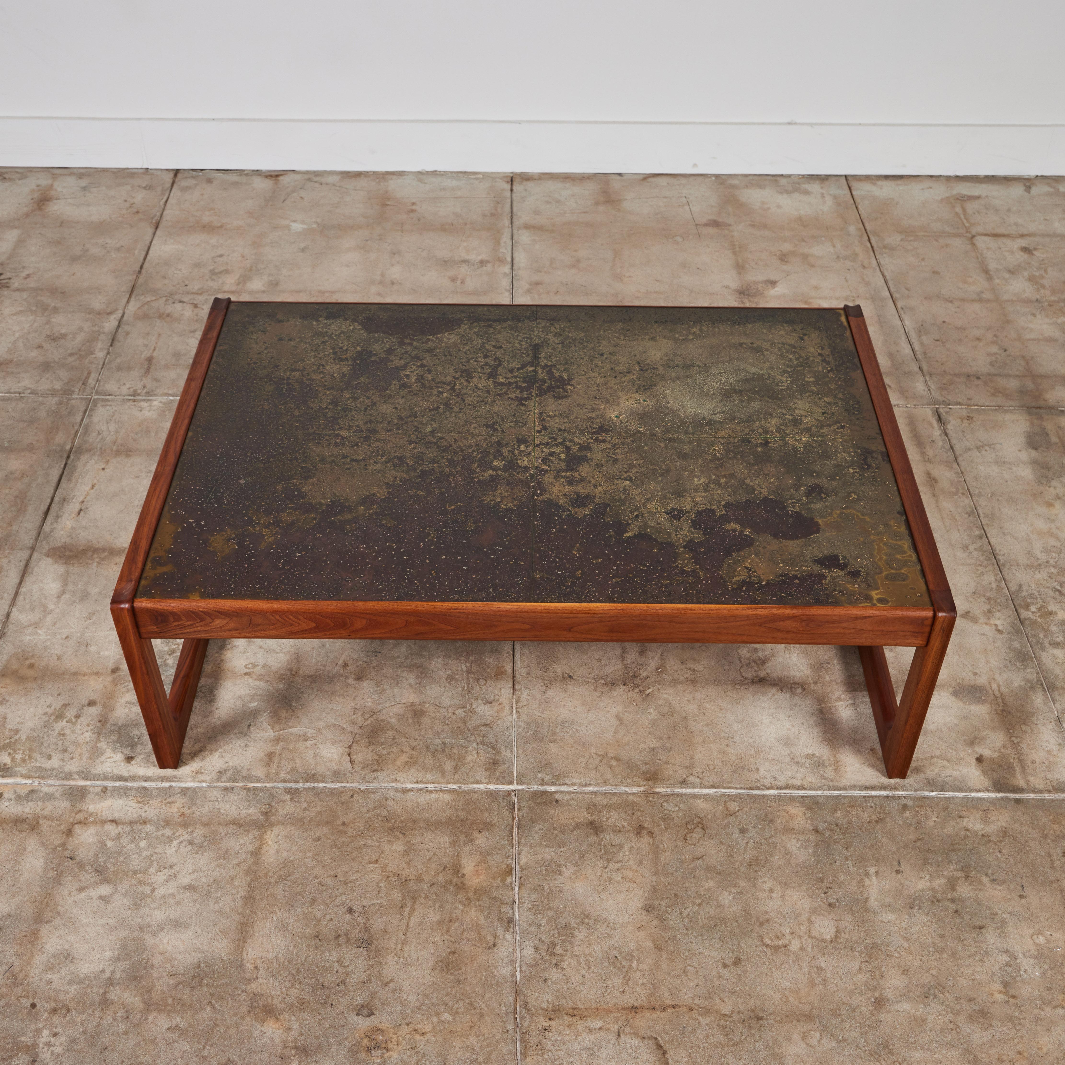 DUX Teak Coffee Table with Patinated Bronze Table Top 2
