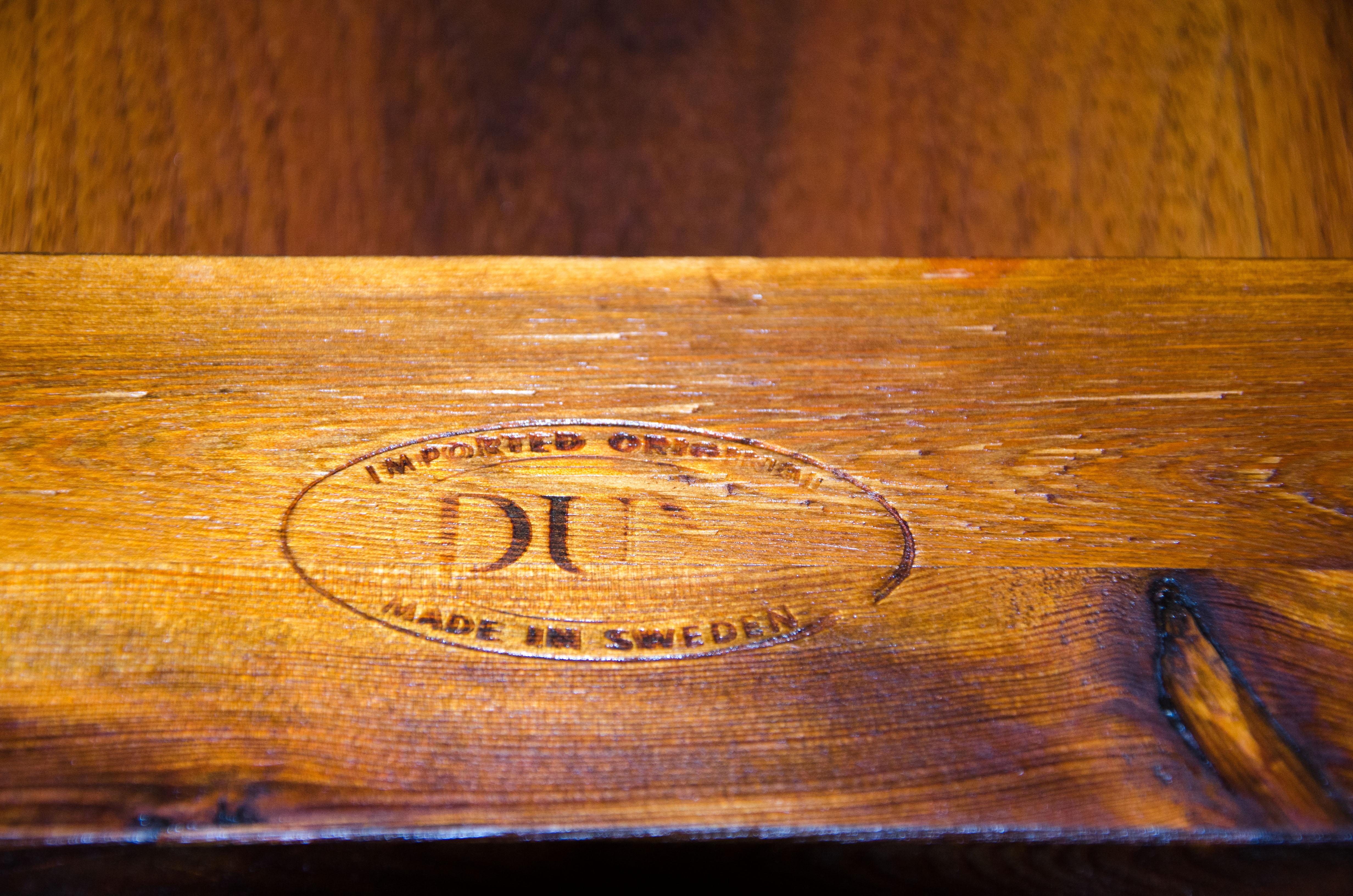 20th Century Dux Walnut Flip-Top Dining Table