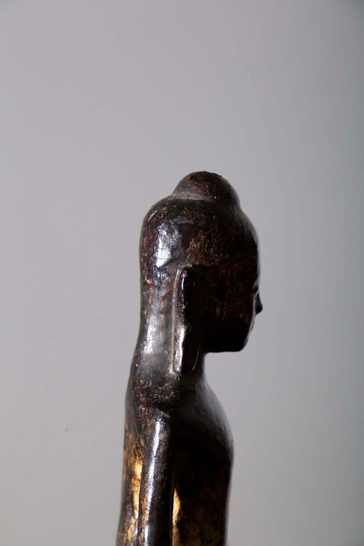 Bois Statue de Bouddha de la méditation Dvaravati en Thaïlande ancienne en vente