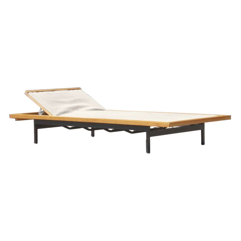 Cama de día DW1 de Dieter Waeckerlin para IdealHeim, Suiza 1957