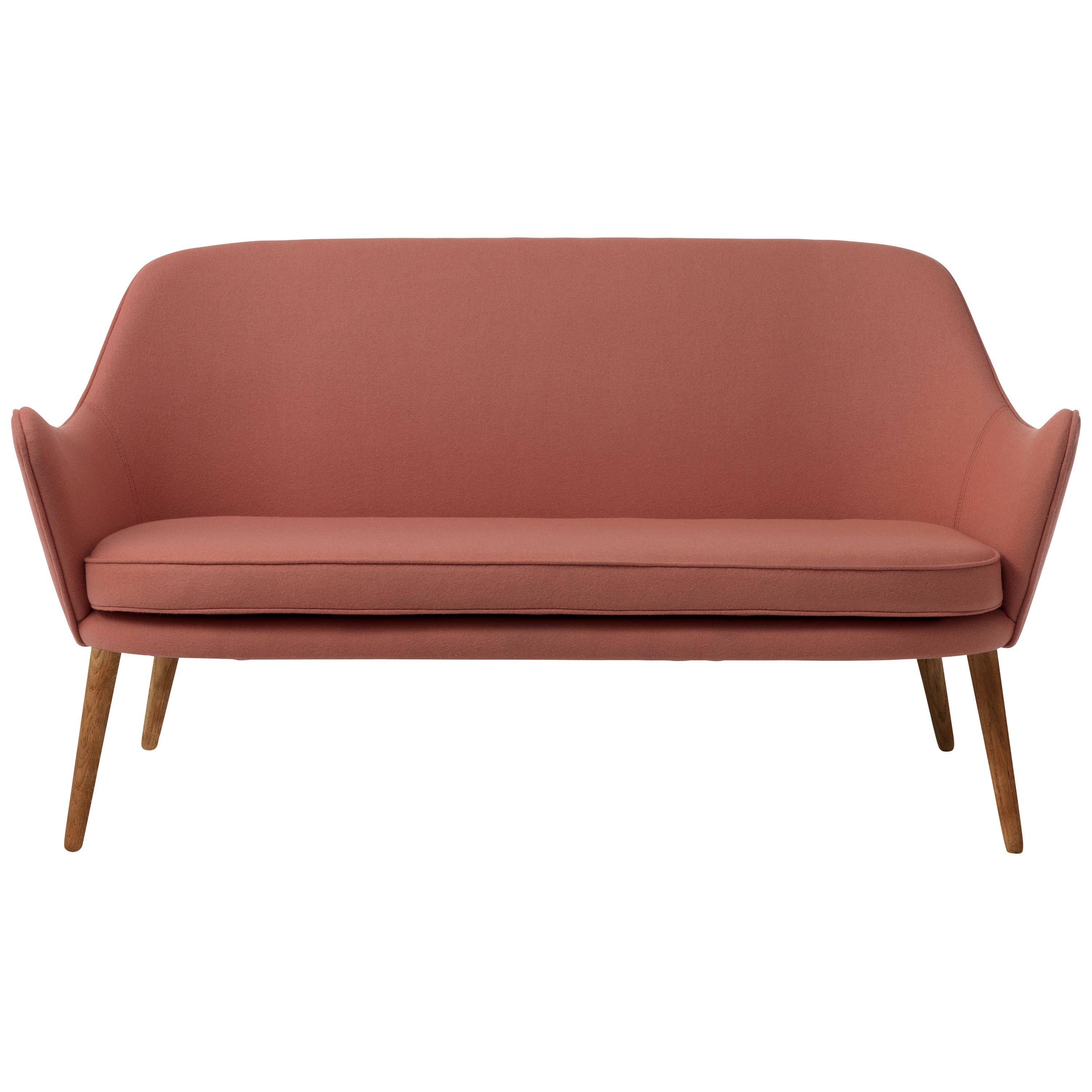 Im Angebot: Dwell 2-Sitz-Sofa, von Hans Olsen aus Warm Nordic, Gray (Barnum 2)