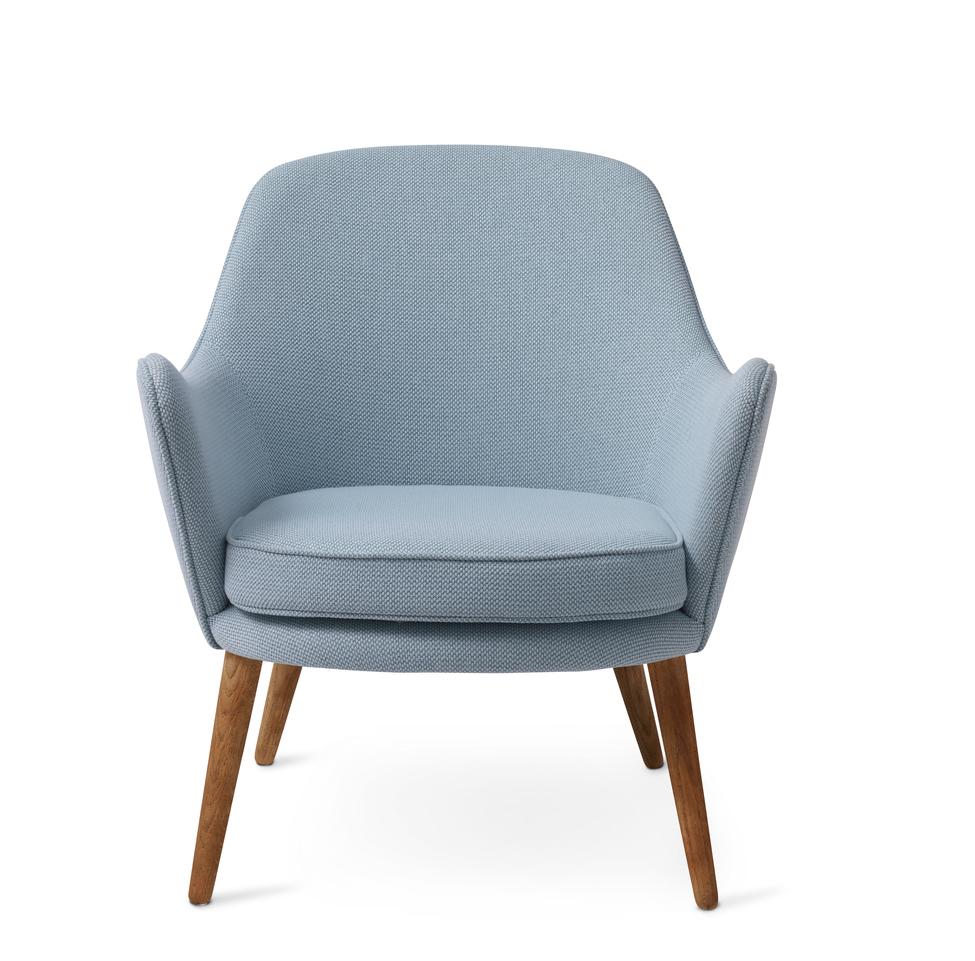 Dwell lounge chair minty grey by Warm Nordic.
Dimensions: D69 x W66 x H 73 cm.
Material: textile upholstery, solid smoked or white oiled oak legs, wooden frame, foam, spring system
Weight: 19 kg.
Also available in different colours and finishes.