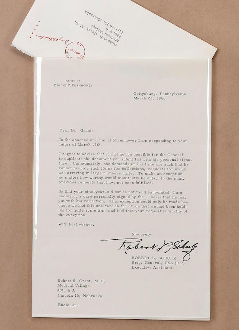 Dwight Eisenhower, signierte Karte mit Brief auf persönlichem Briefkopf (Mitte des 20. Jahrhunderts) im Angebot