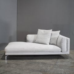 Chaise Como grise DWR de Giorgio Soressi