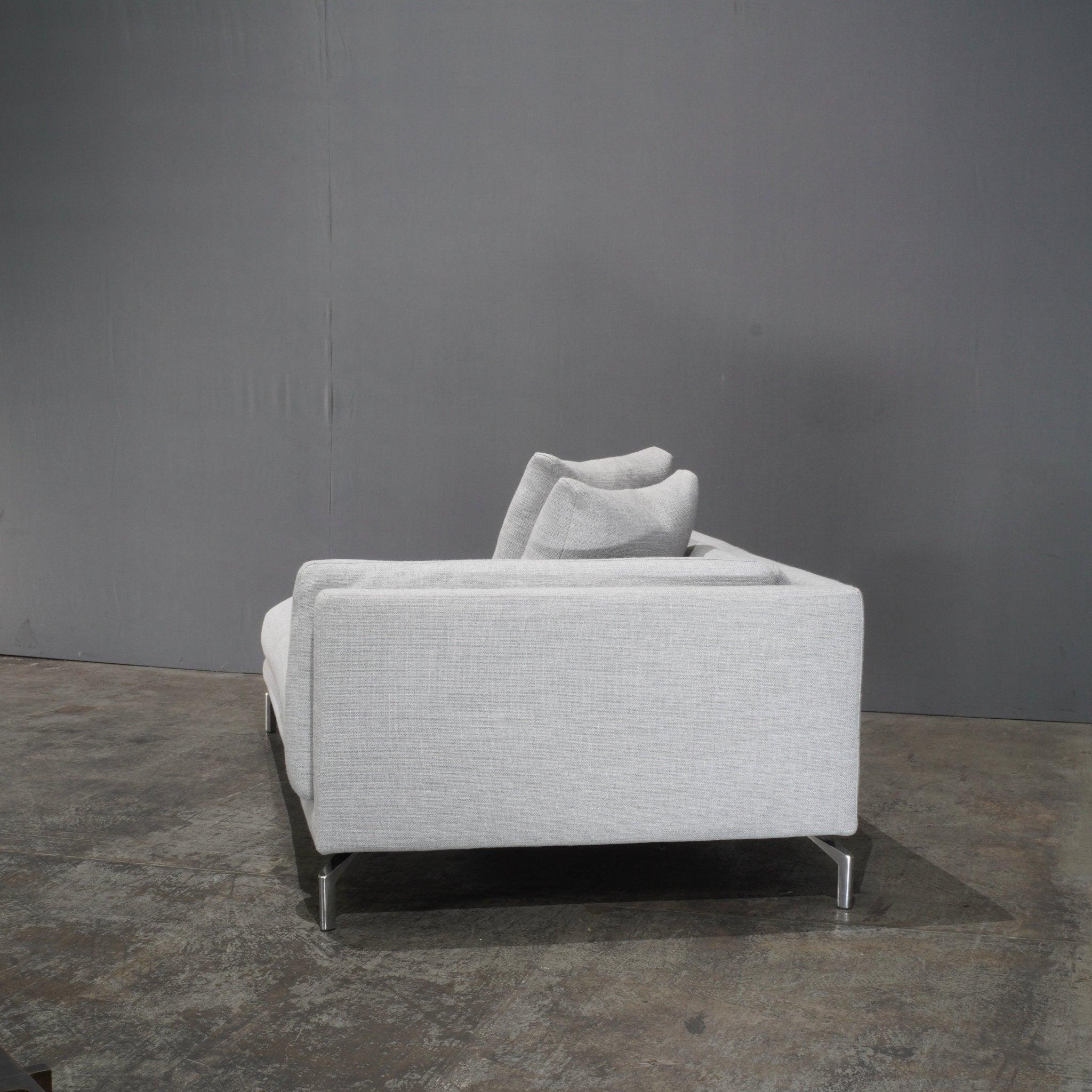 Sillón Como Gris DWR de Giorgio Soressi Siglo XXI y contemporáneo en venta