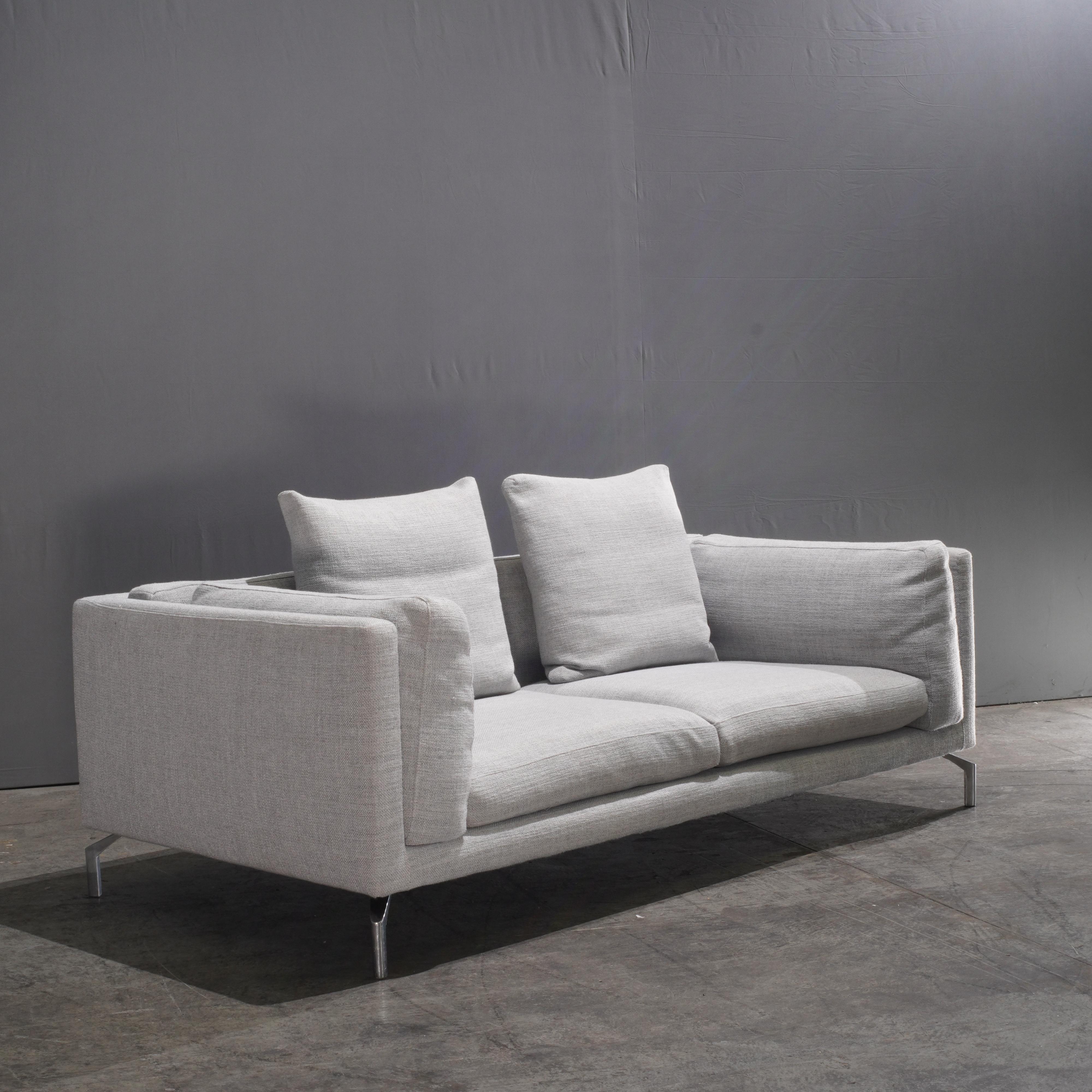 DWR Grey Como Sofa and Chaise by Giorgio Soressi en vente 8